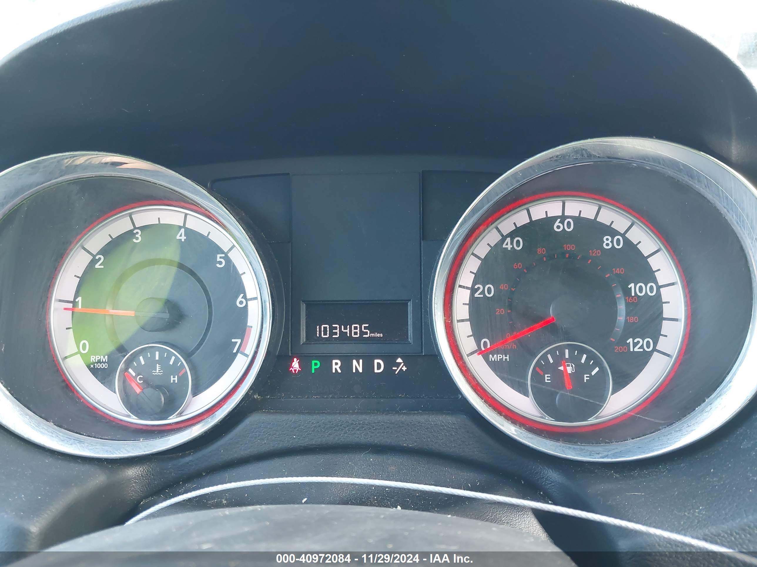 DODGE GRAND image 7