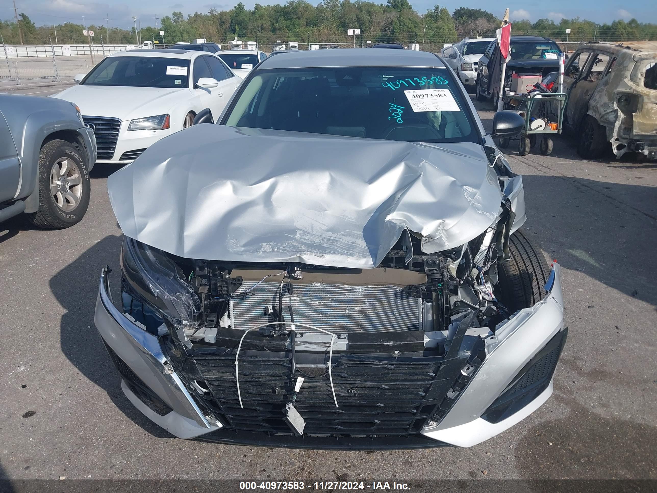NISSAN ALTIMA image 6