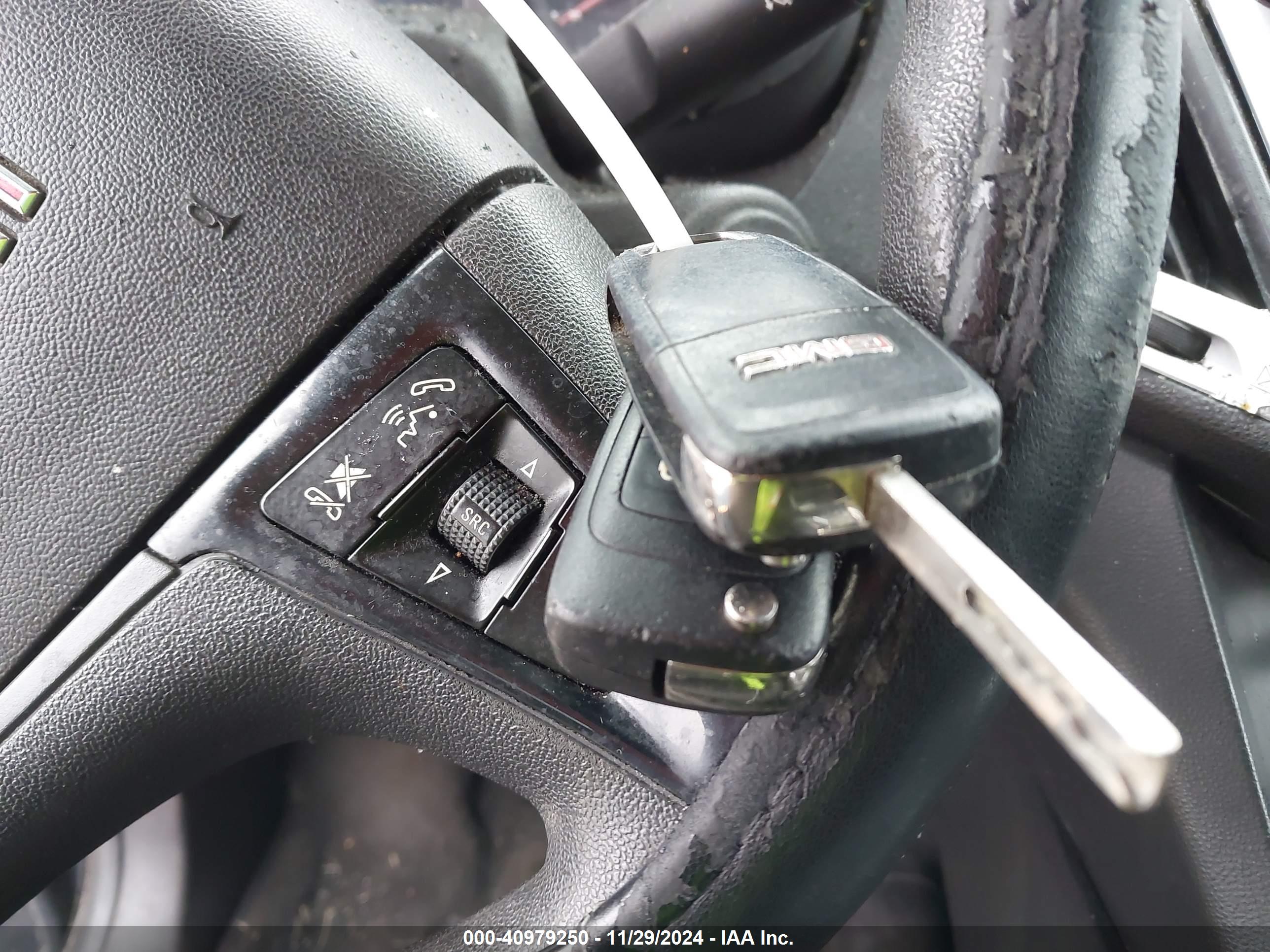 GMC TERRAIN image 11