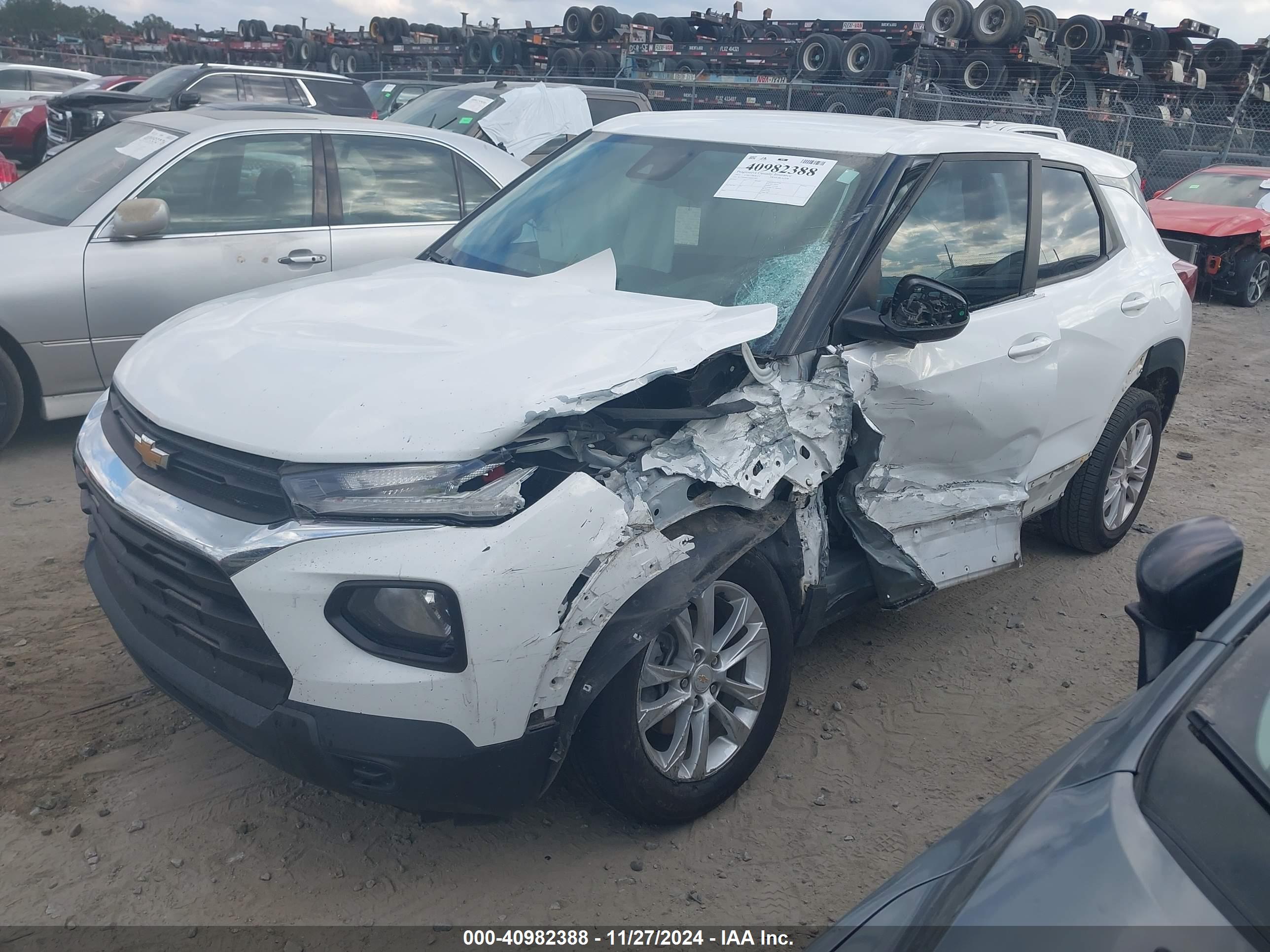 CHEVROLET TRAILBLAZER image 2