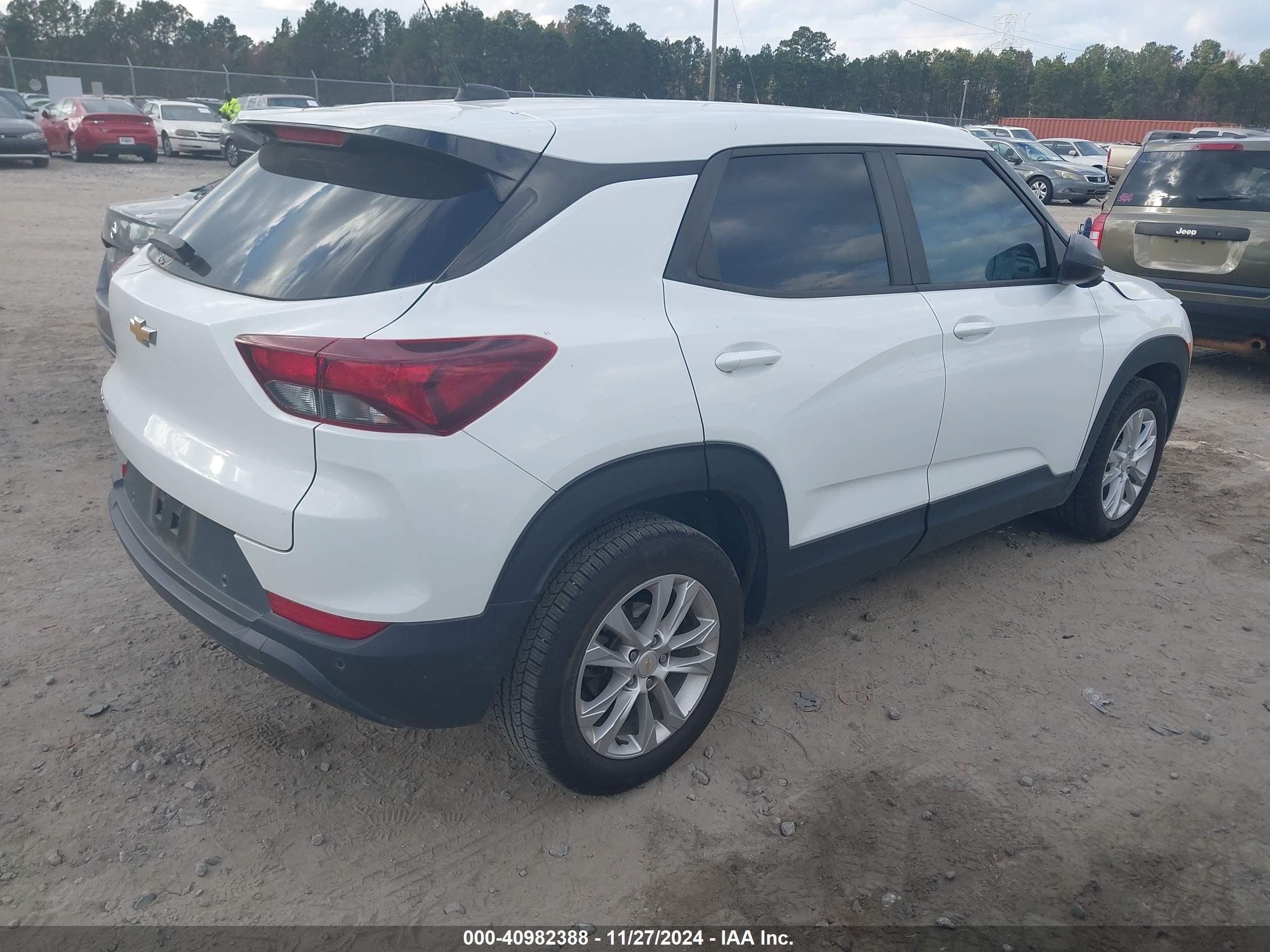 CHEVROLET TRAILBLAZER image 4