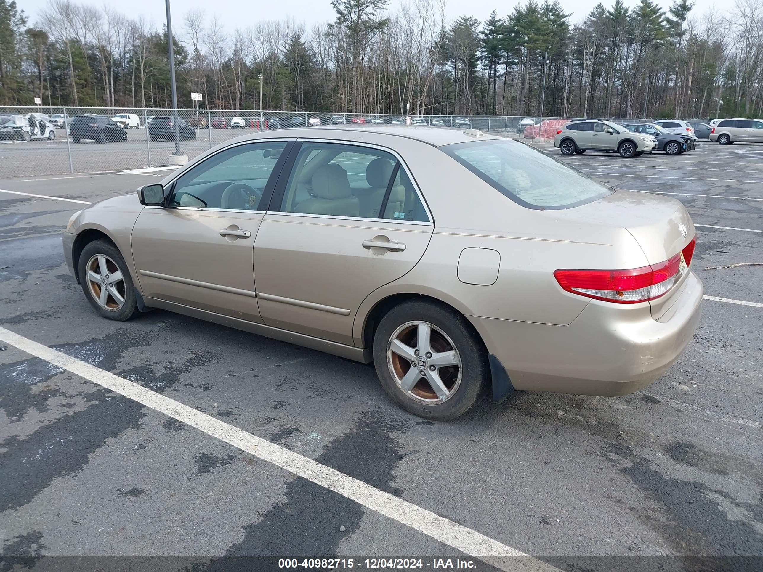 HONDA ACCORD image 3
