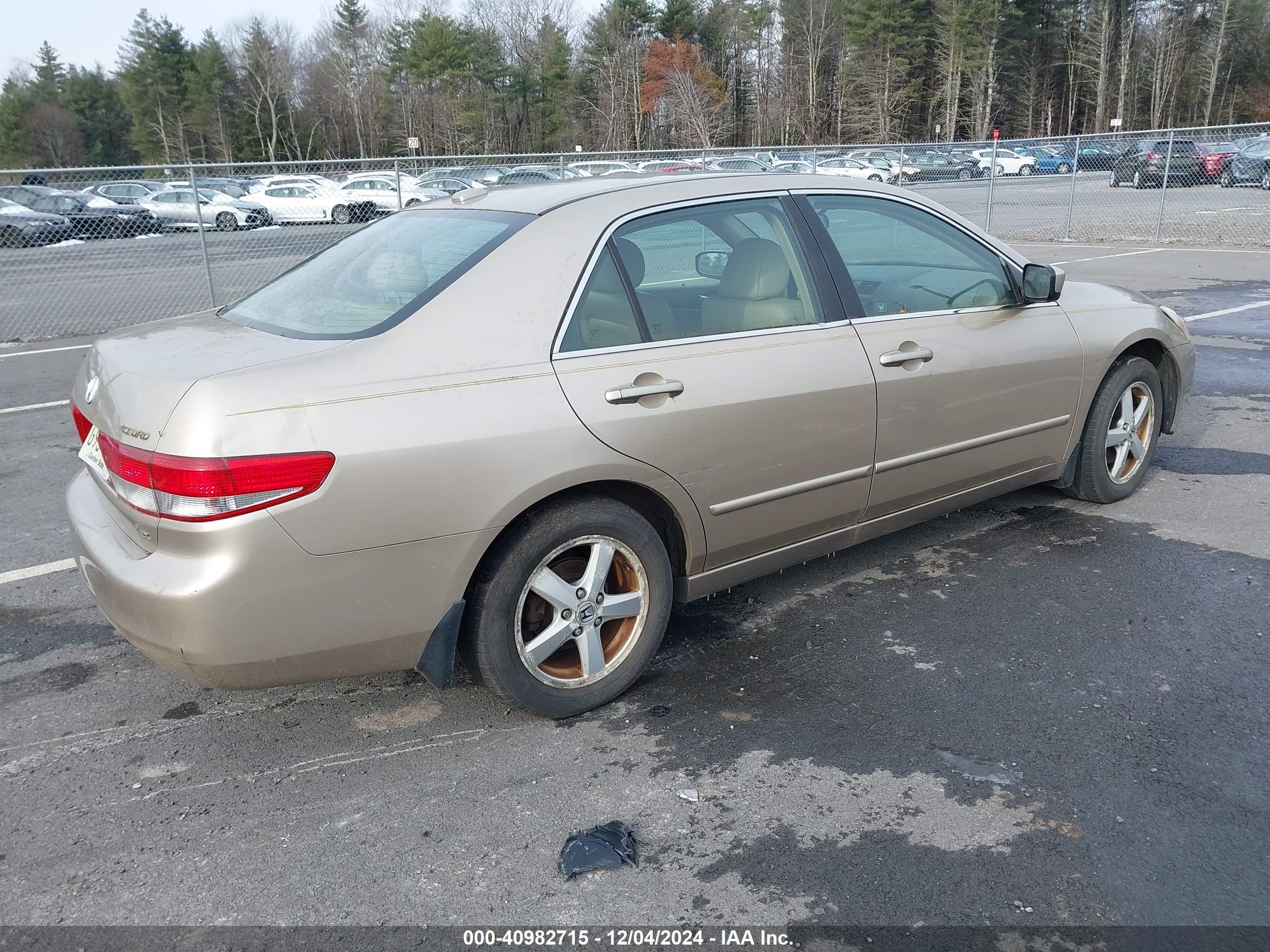 HONDA ACCORD image 4