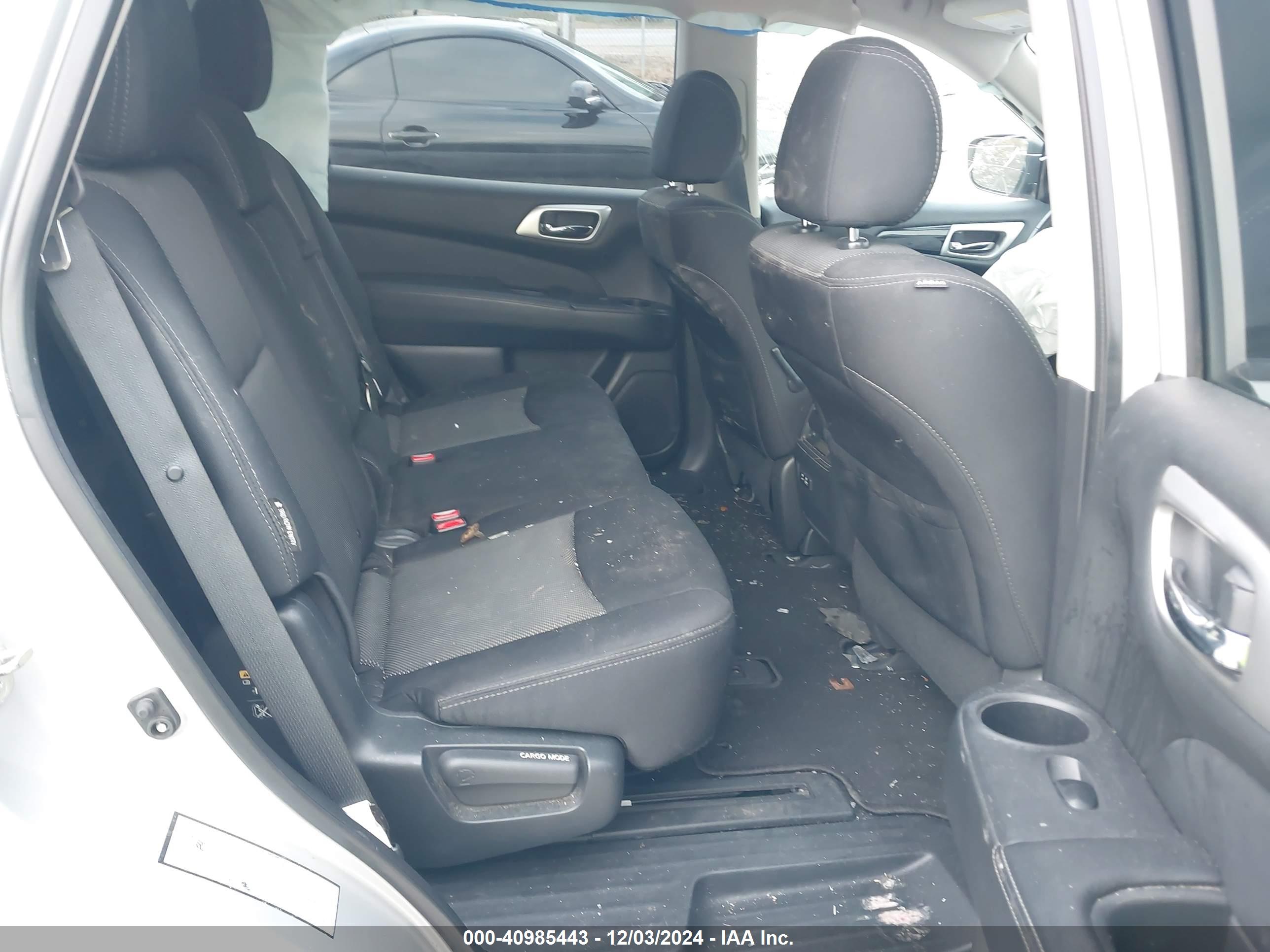 NISSAN PATHFINDER image 8