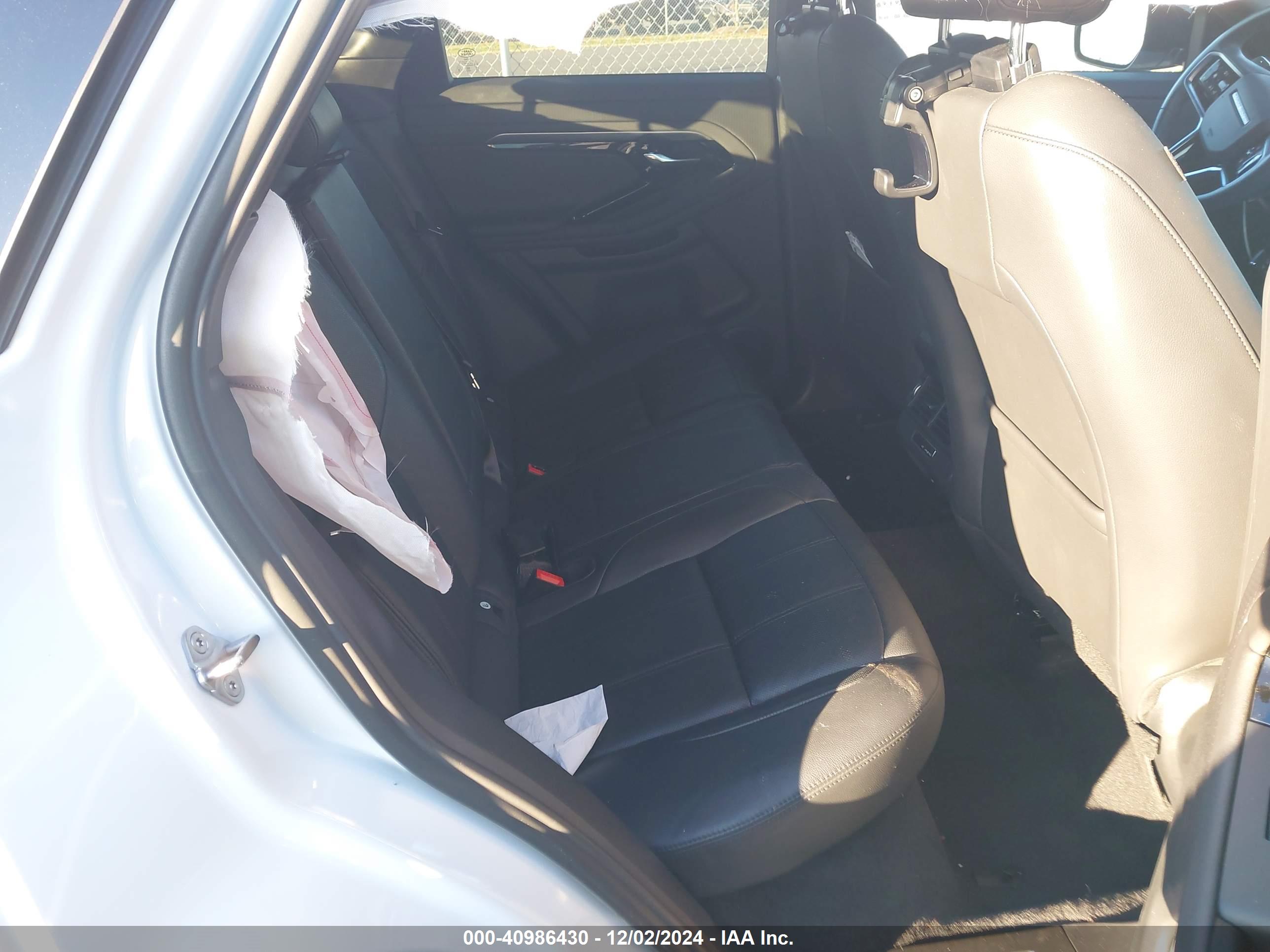 LAND ROVER image 8