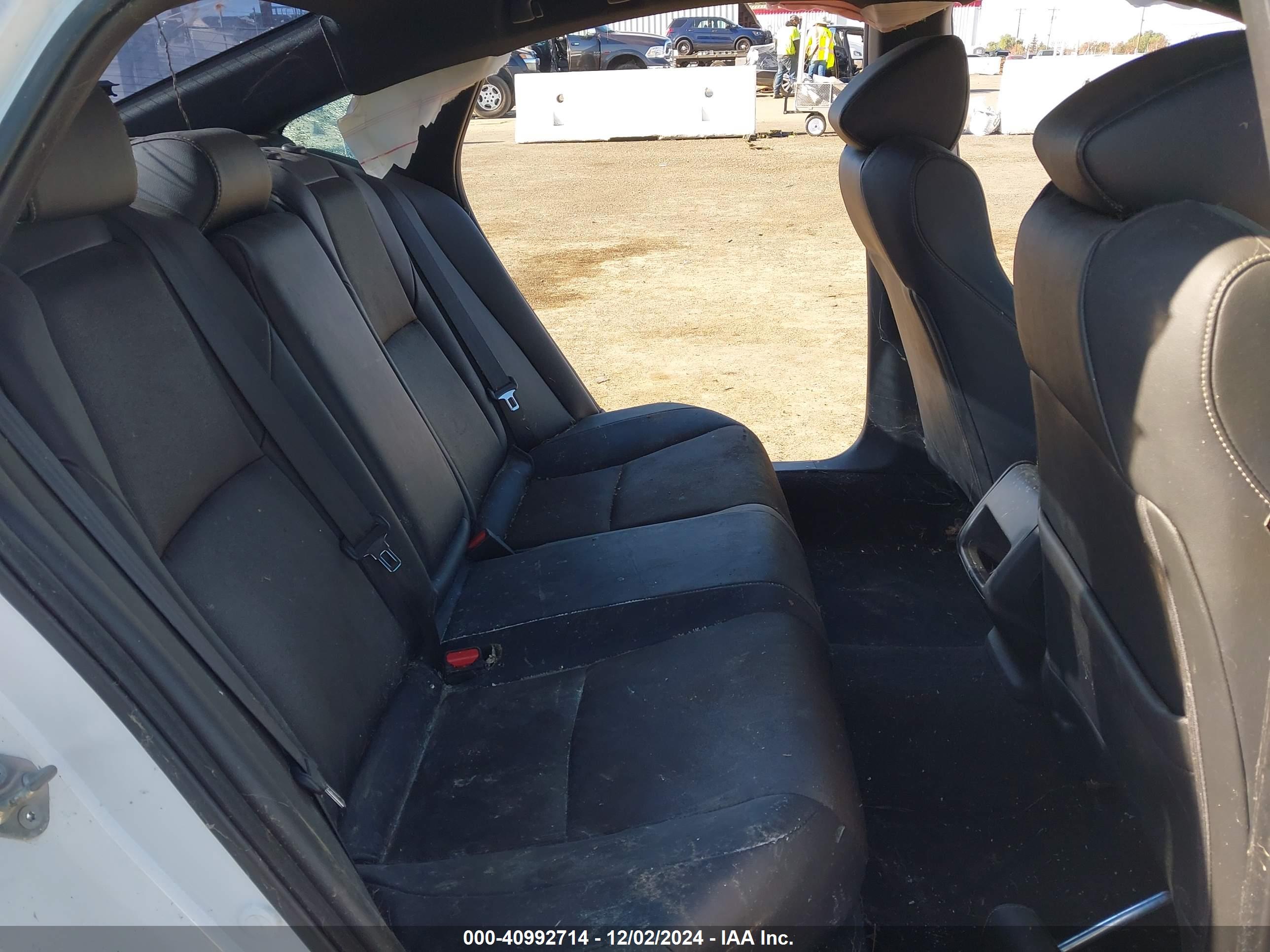 HONDA ACCORD image 8