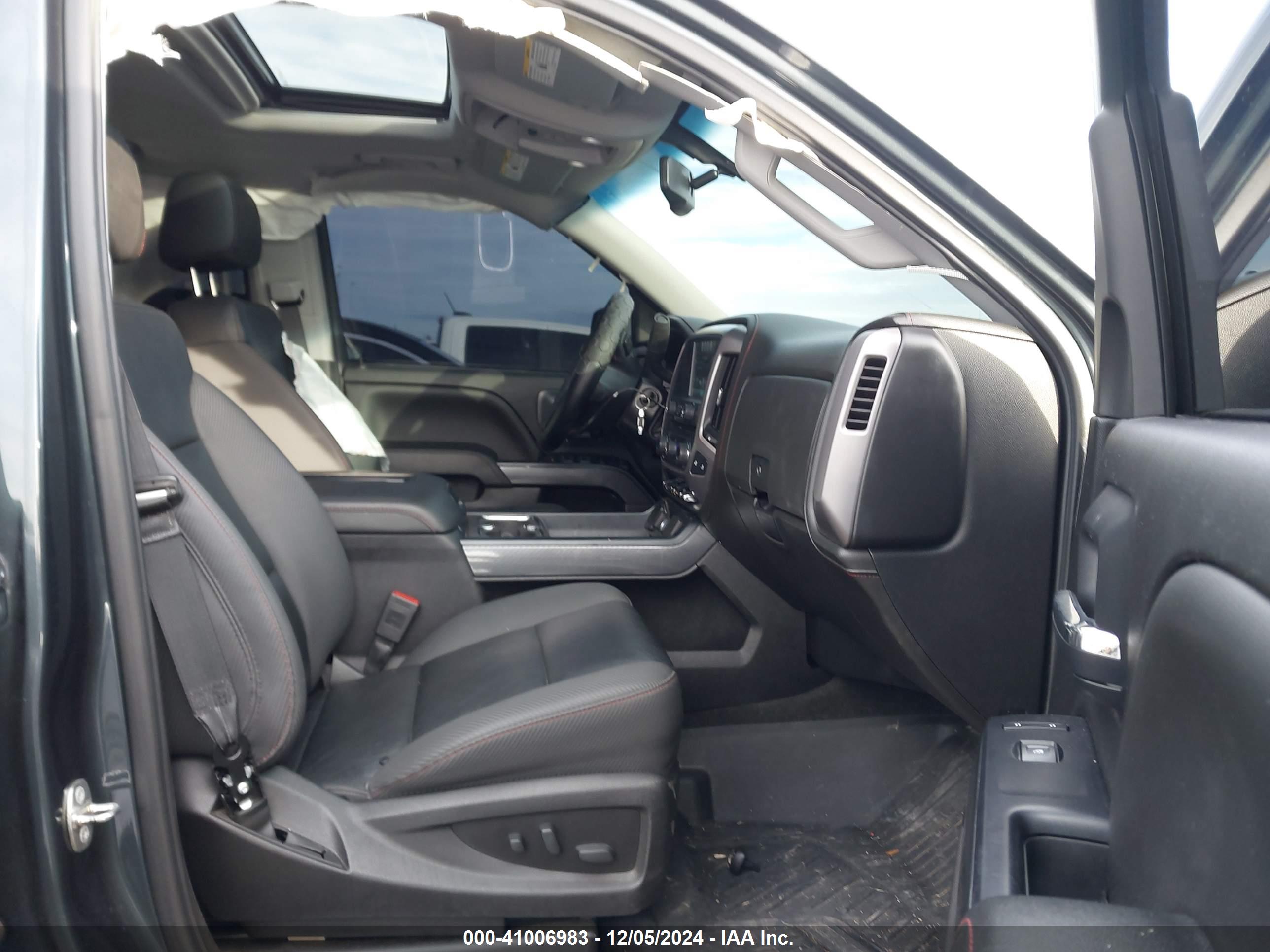GMC SIERRA image 5