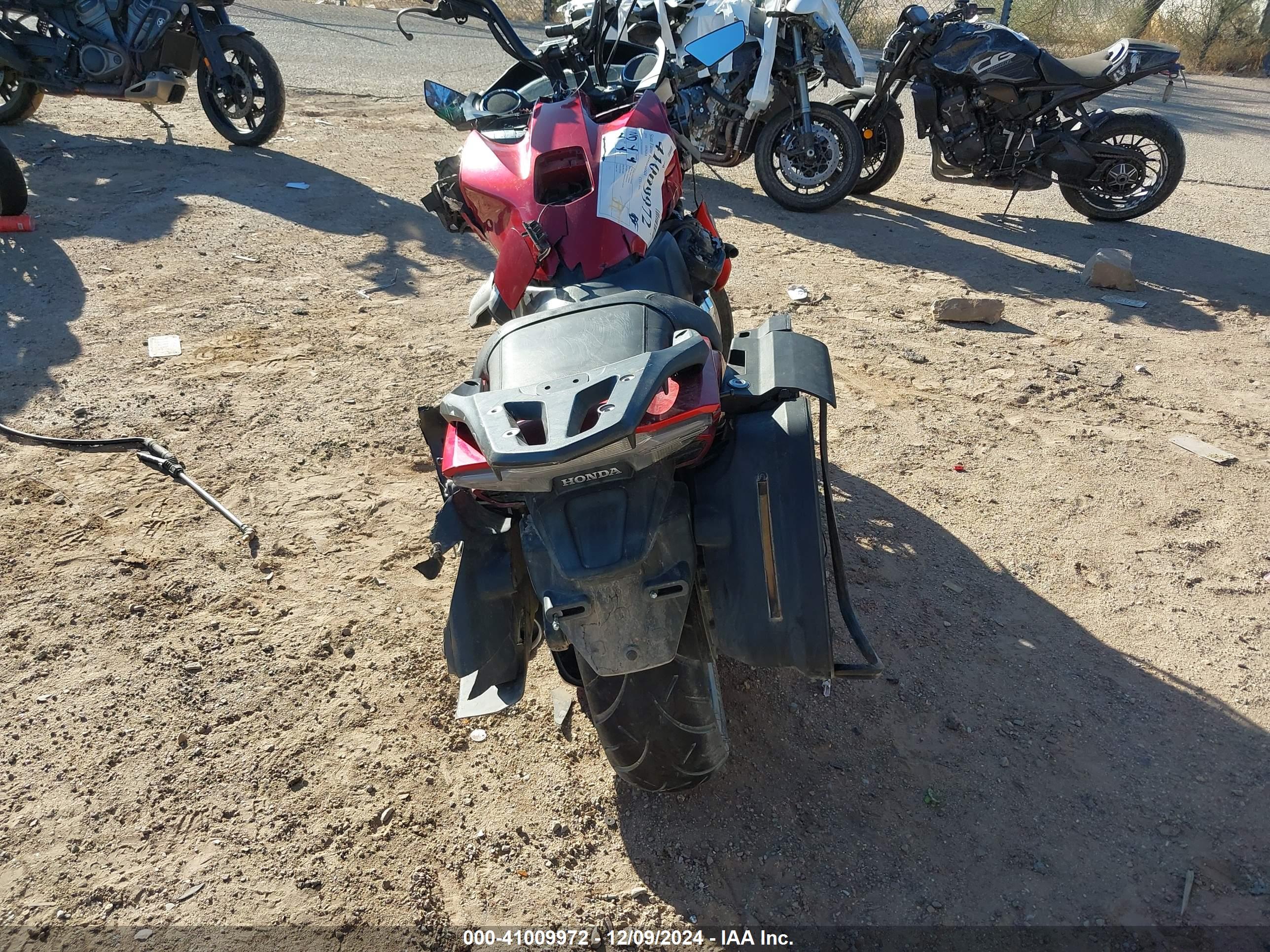 HONDA CTX1300 image 6