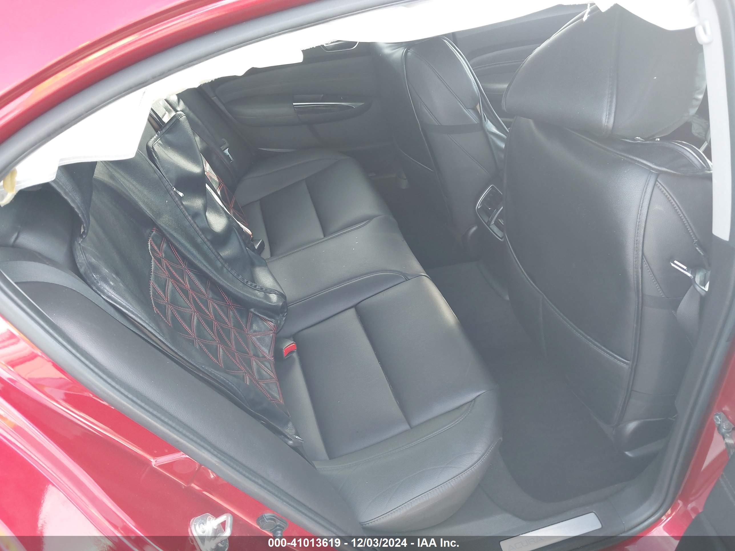 ACURA TLX image 8