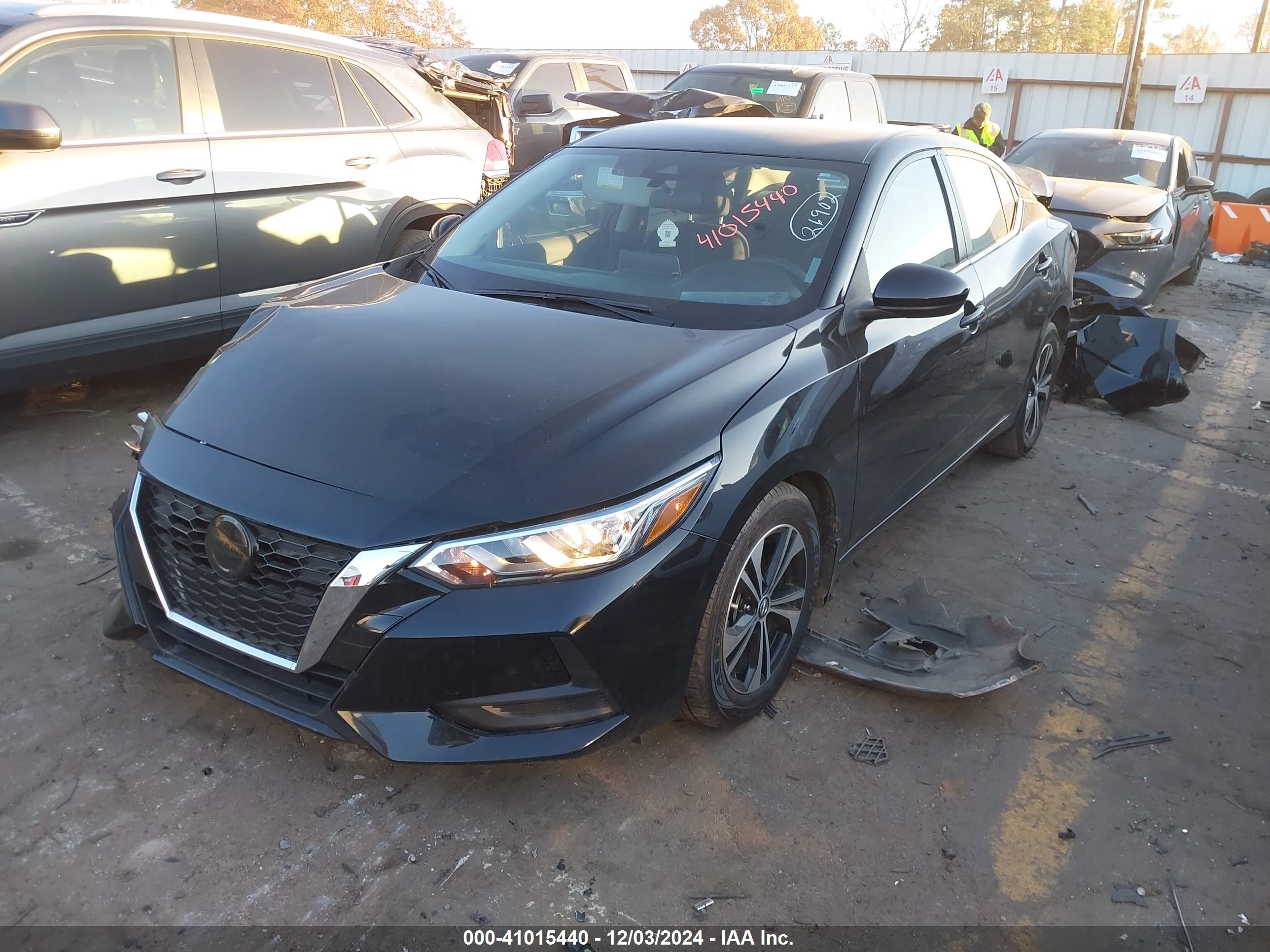 NISSAN SENTRA image 2