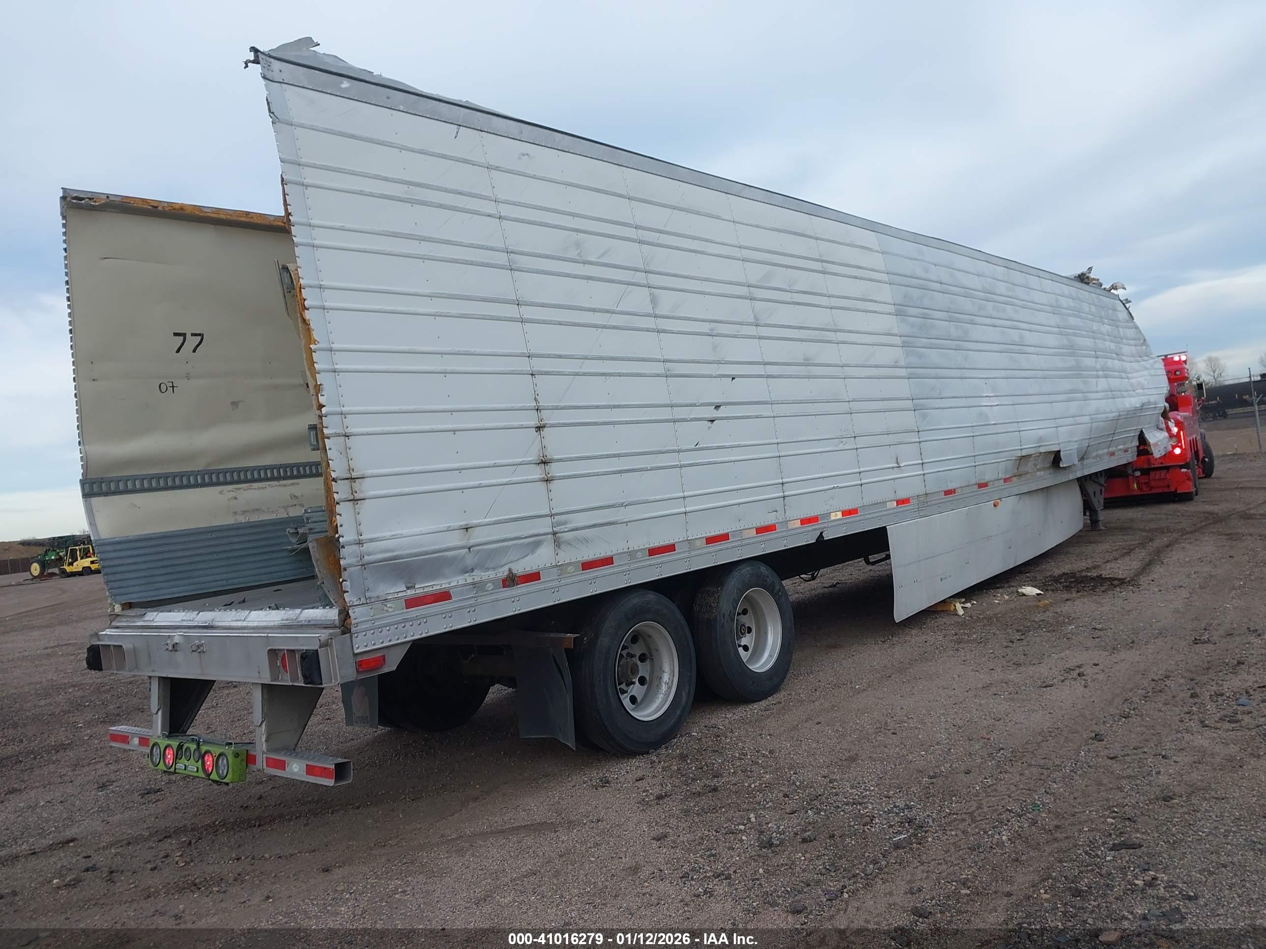 UTILITY TRAILER image 4