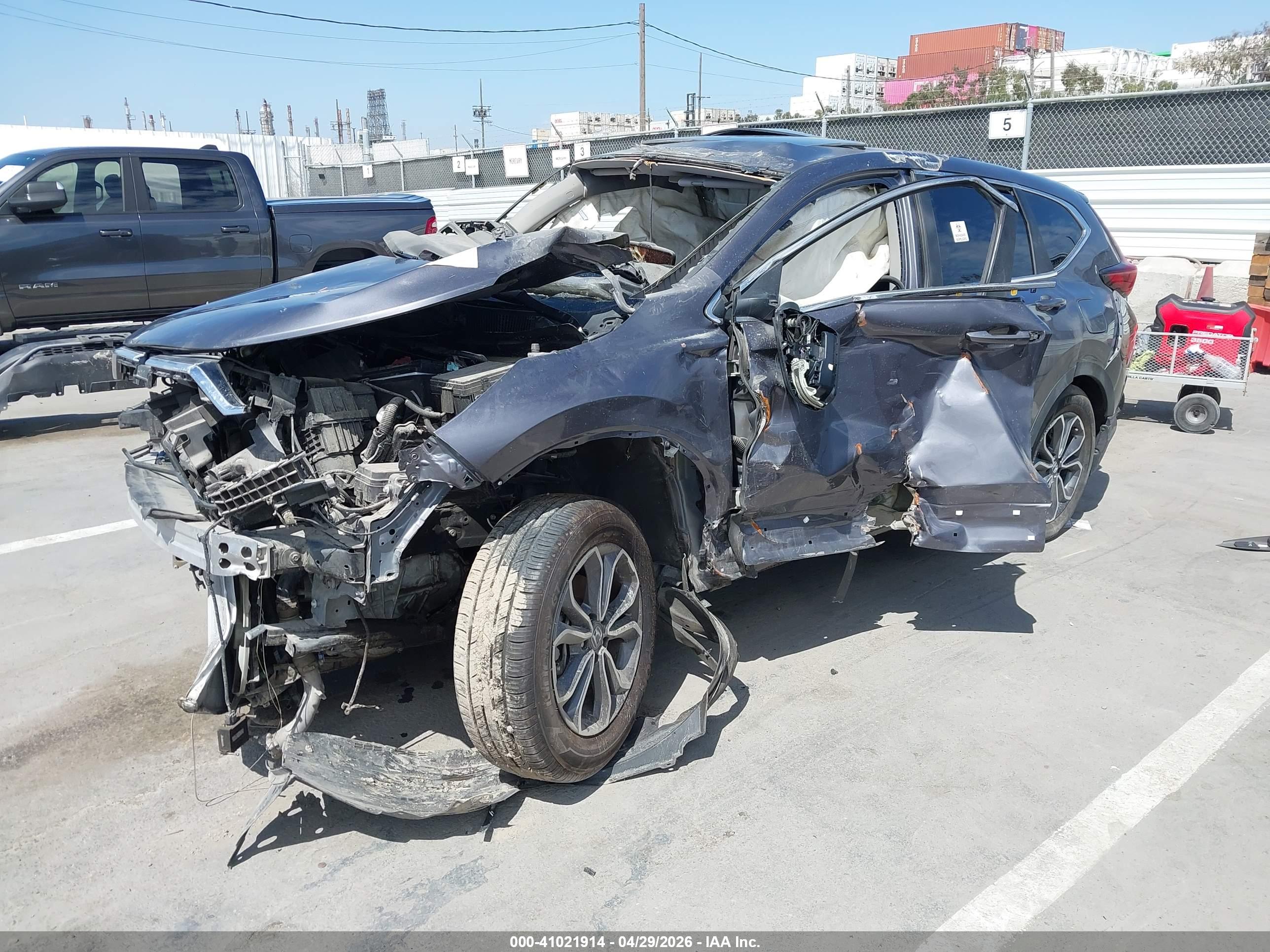 HONDA CR-V image 2