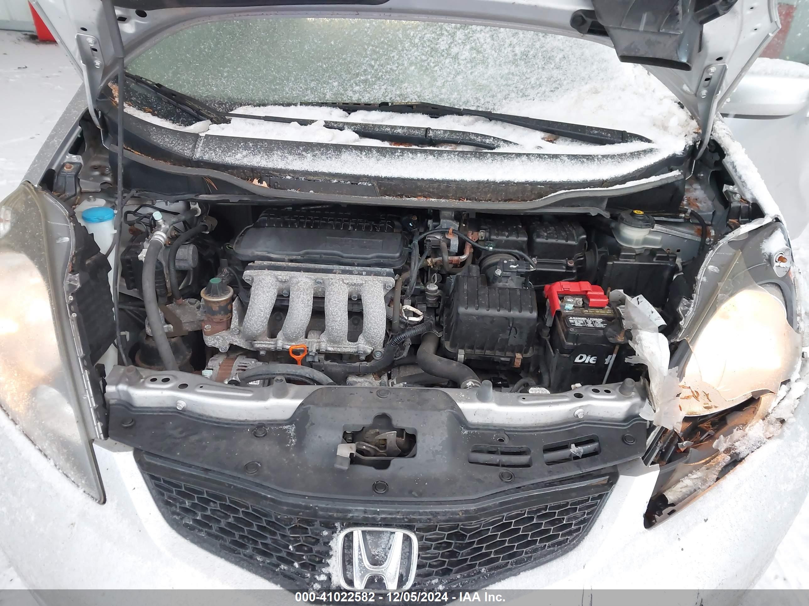 HONDA FIT image 10