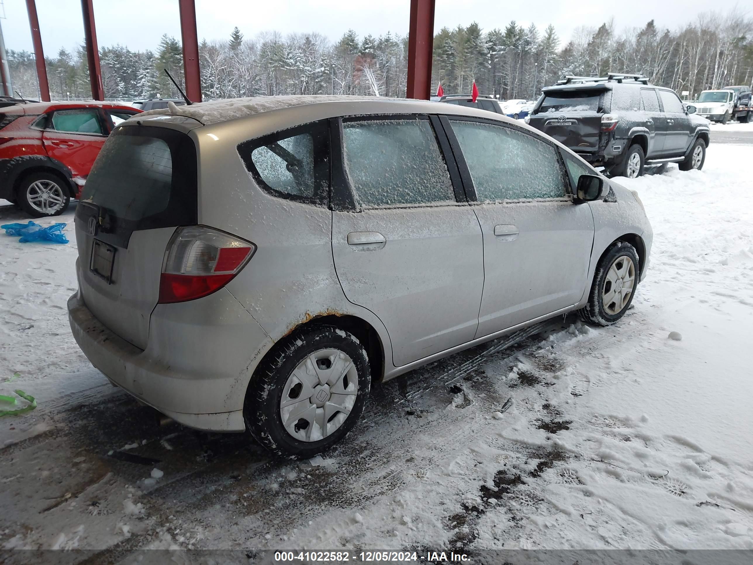 HONDA FIT image 4
