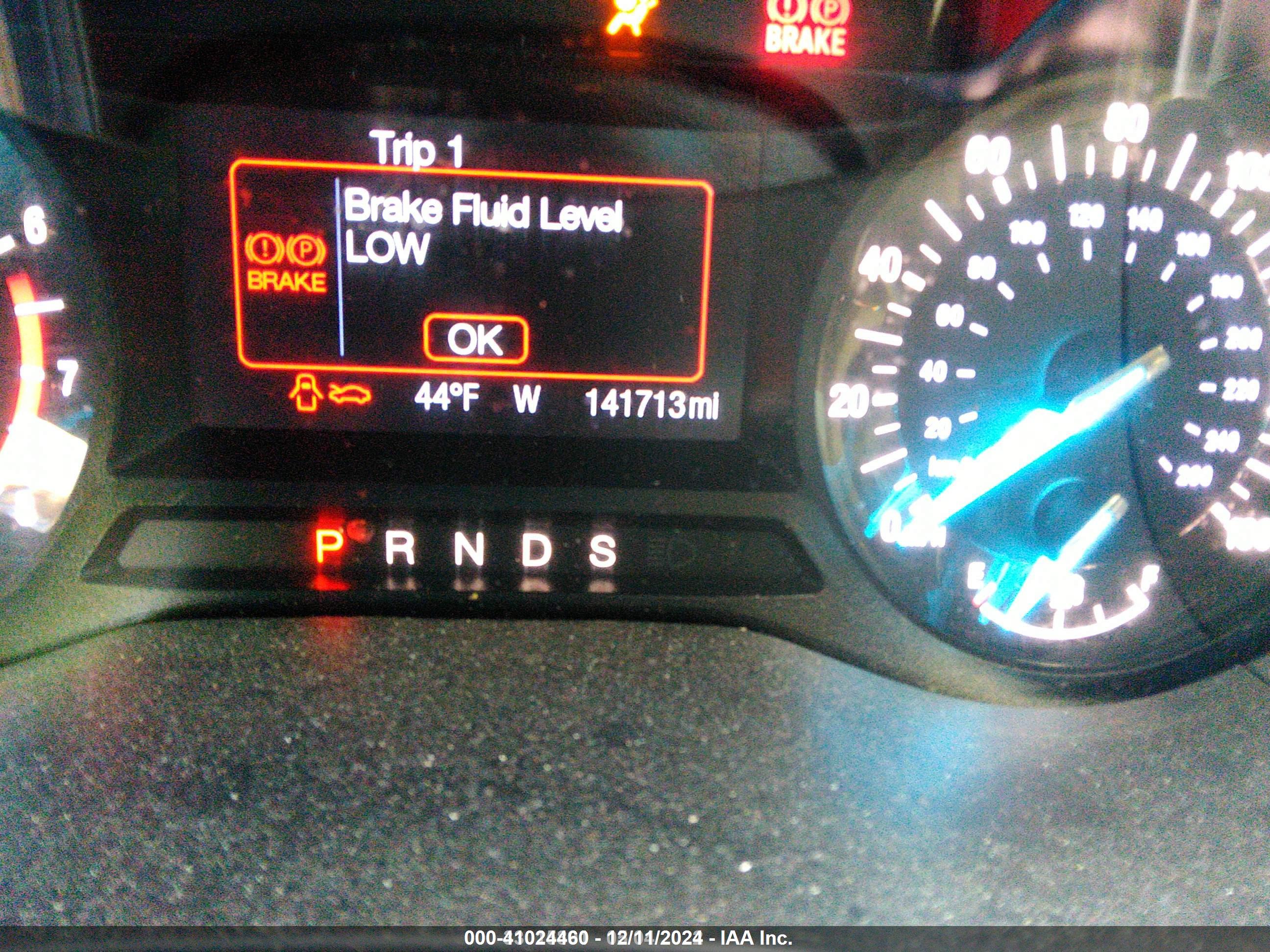 FORD FUSION image 7