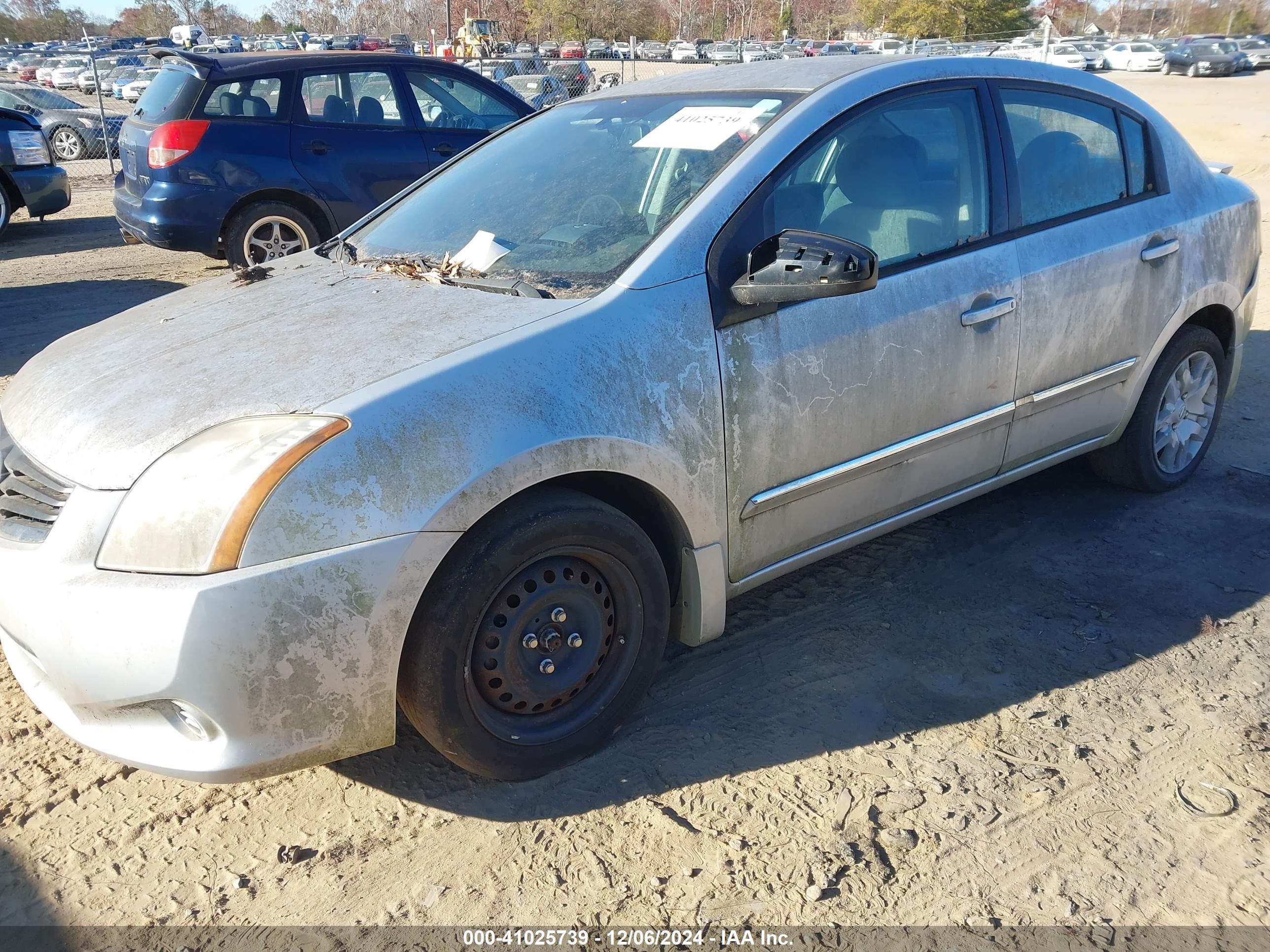 NISSAN SENTRA image 2