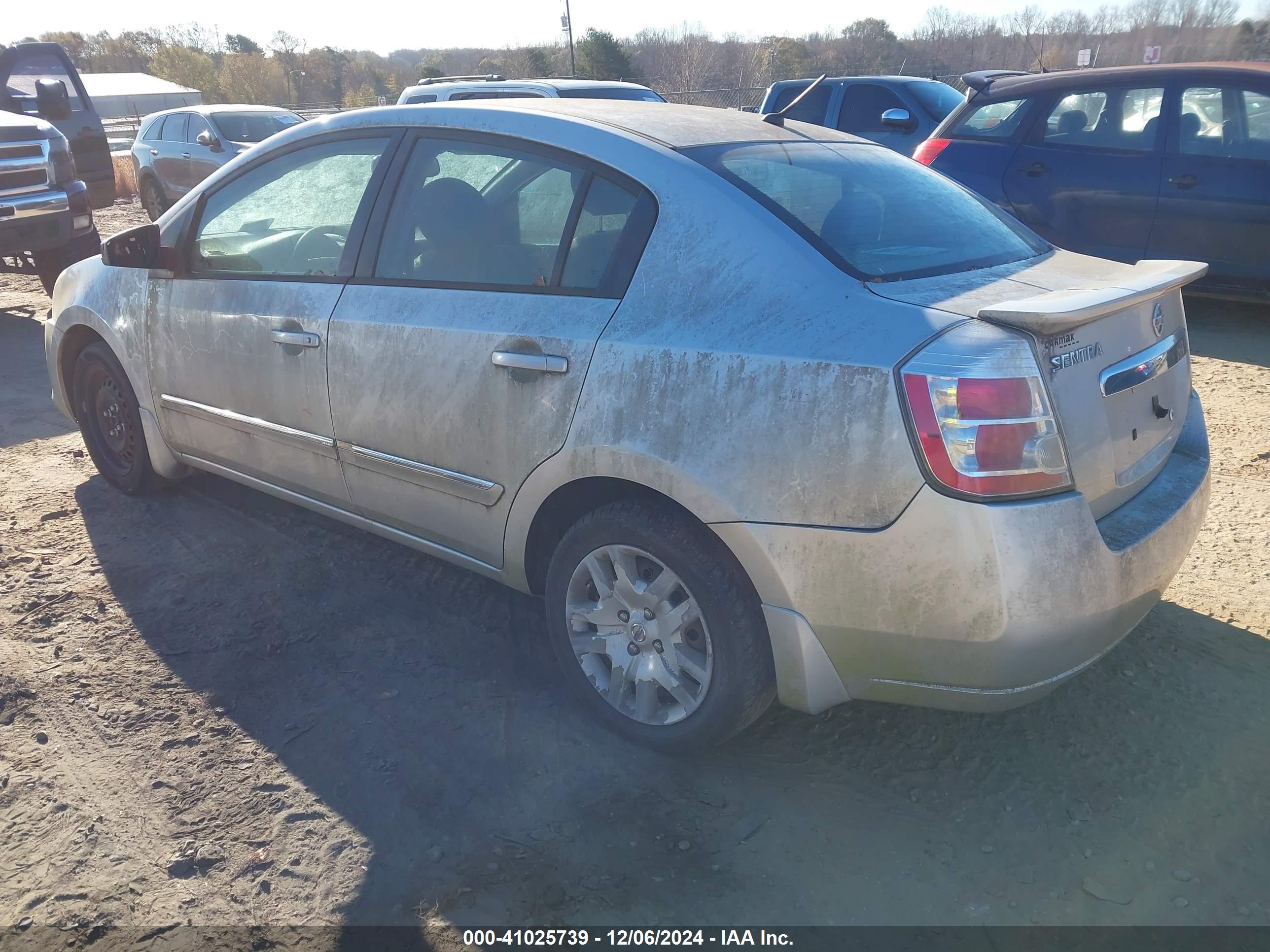 NISSAN SENTRA image 3