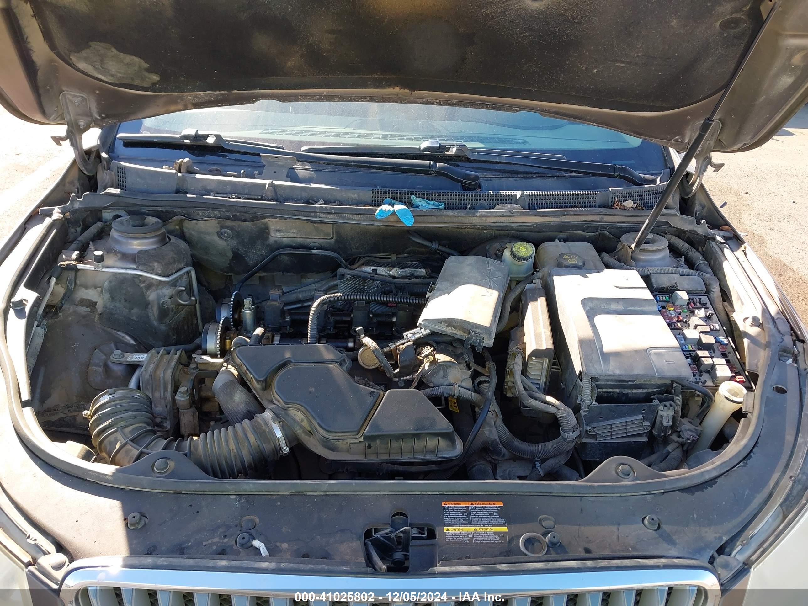BUICK LACROSSE image 10