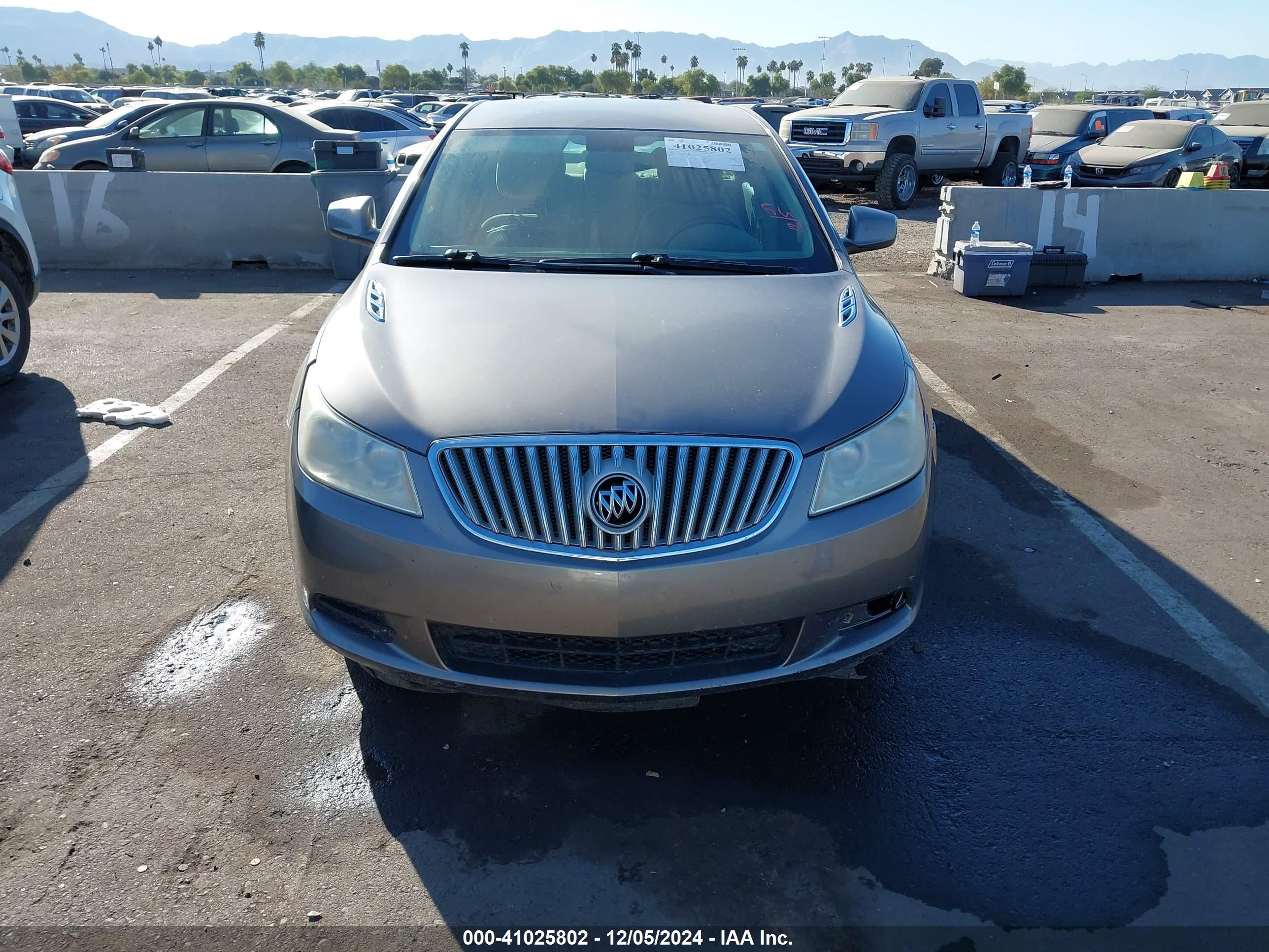 BUICK LACROSSE image 6