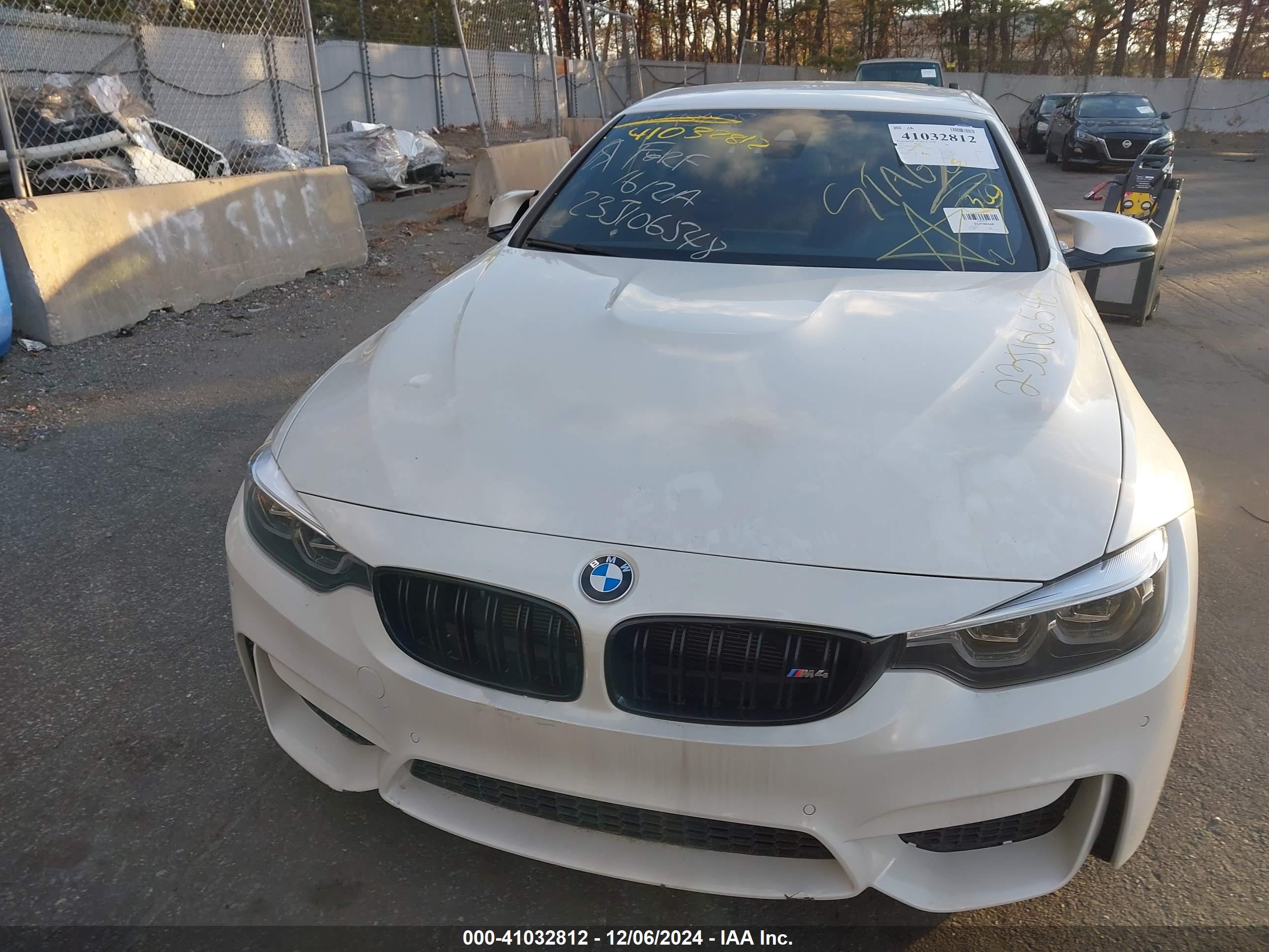 BMW M4 image 6