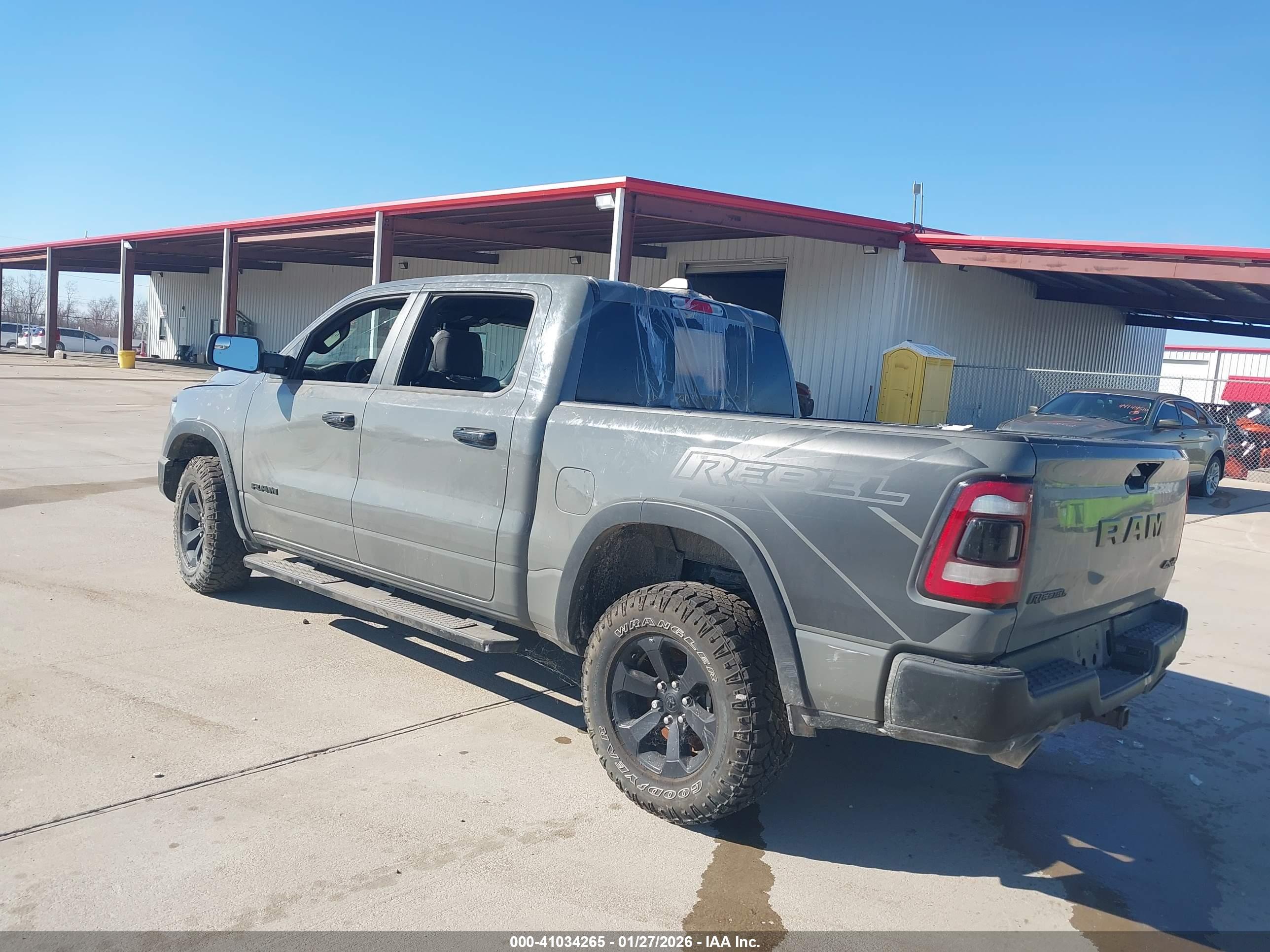 RAM 1500 image 3