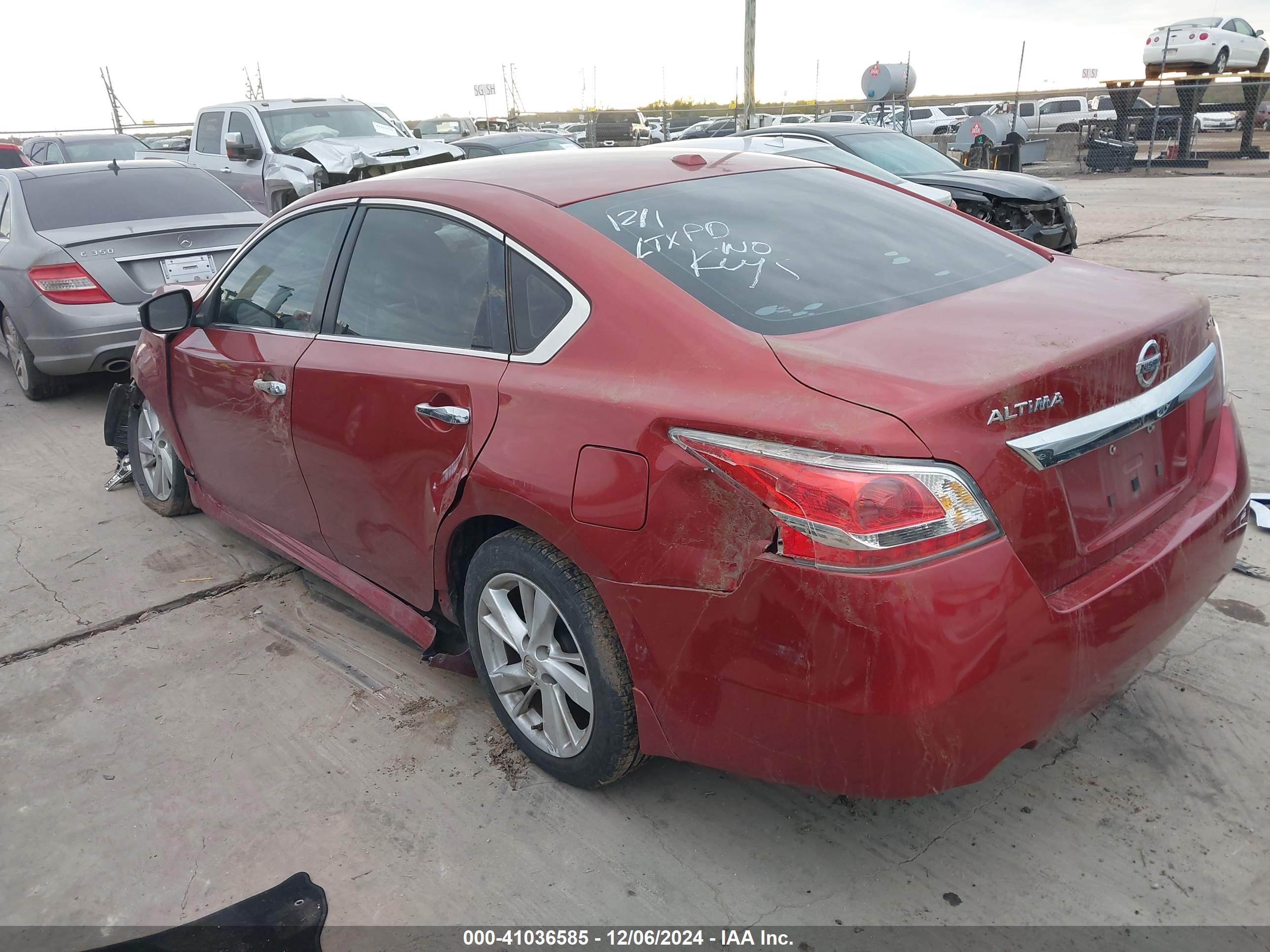 NISSAN ALTIMA image 3