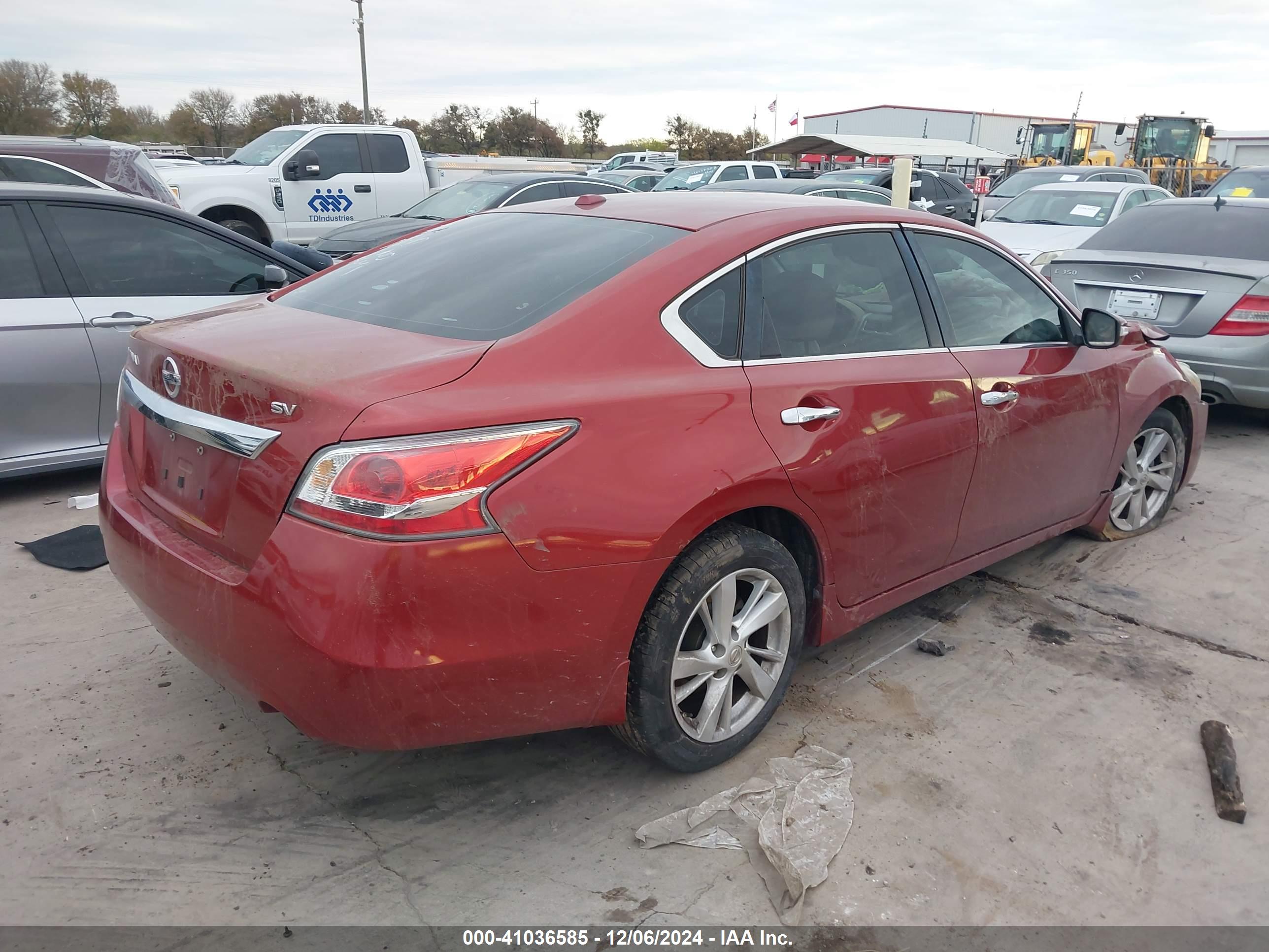 NISSAN ALTIMA image 4