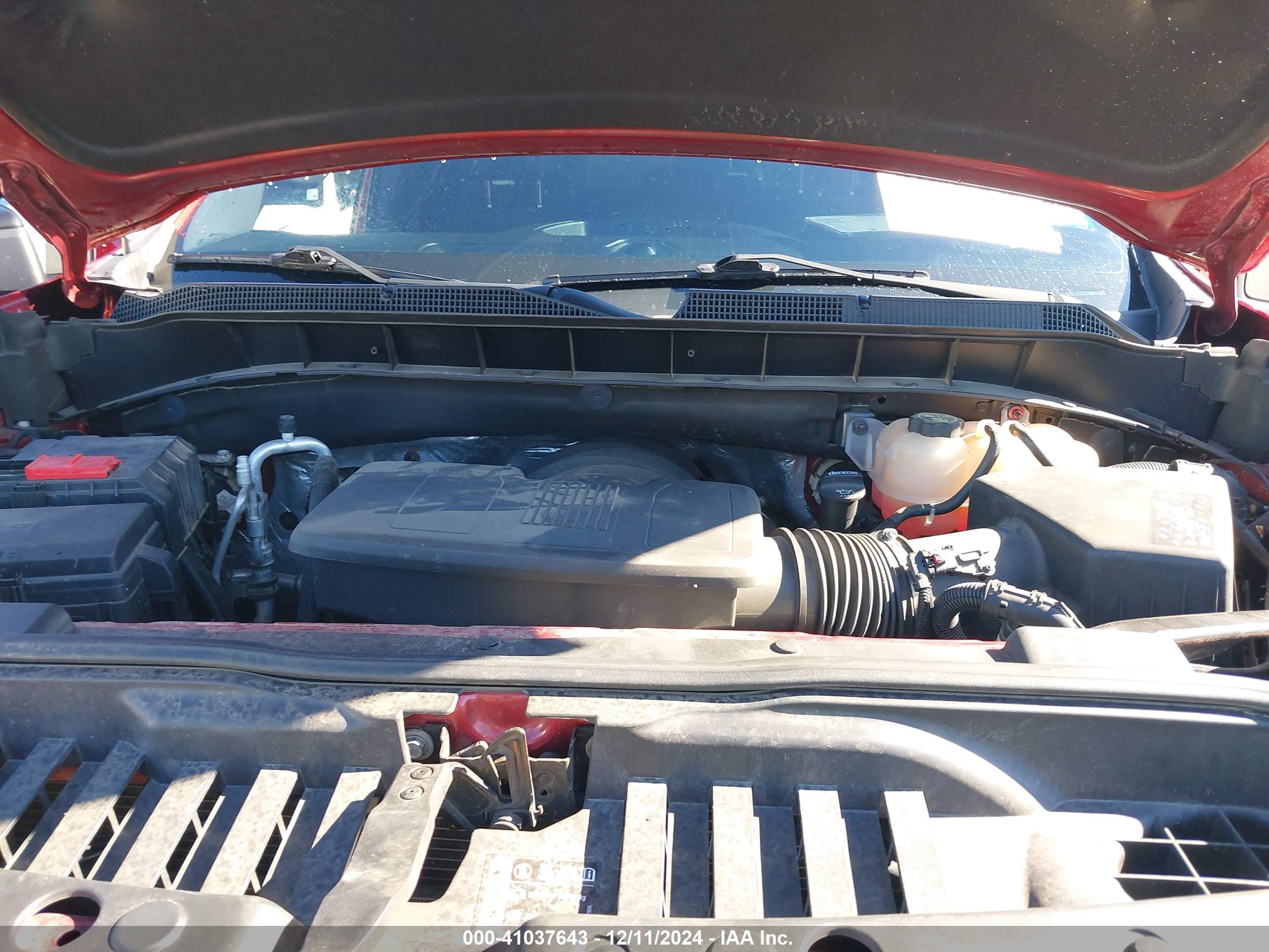 CHEVROLET SILVERADO image 10