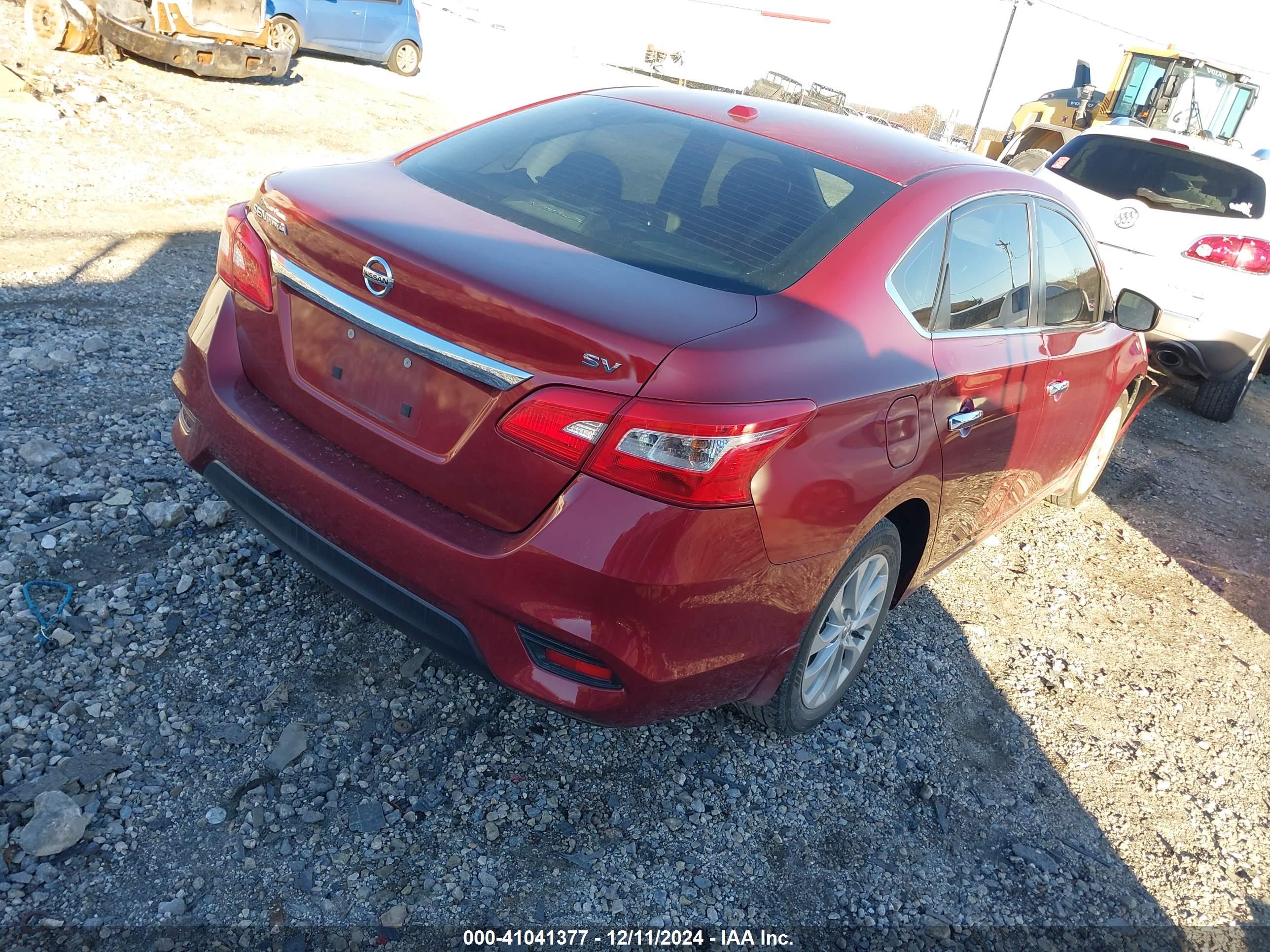 NISSAN SENTRA image 4