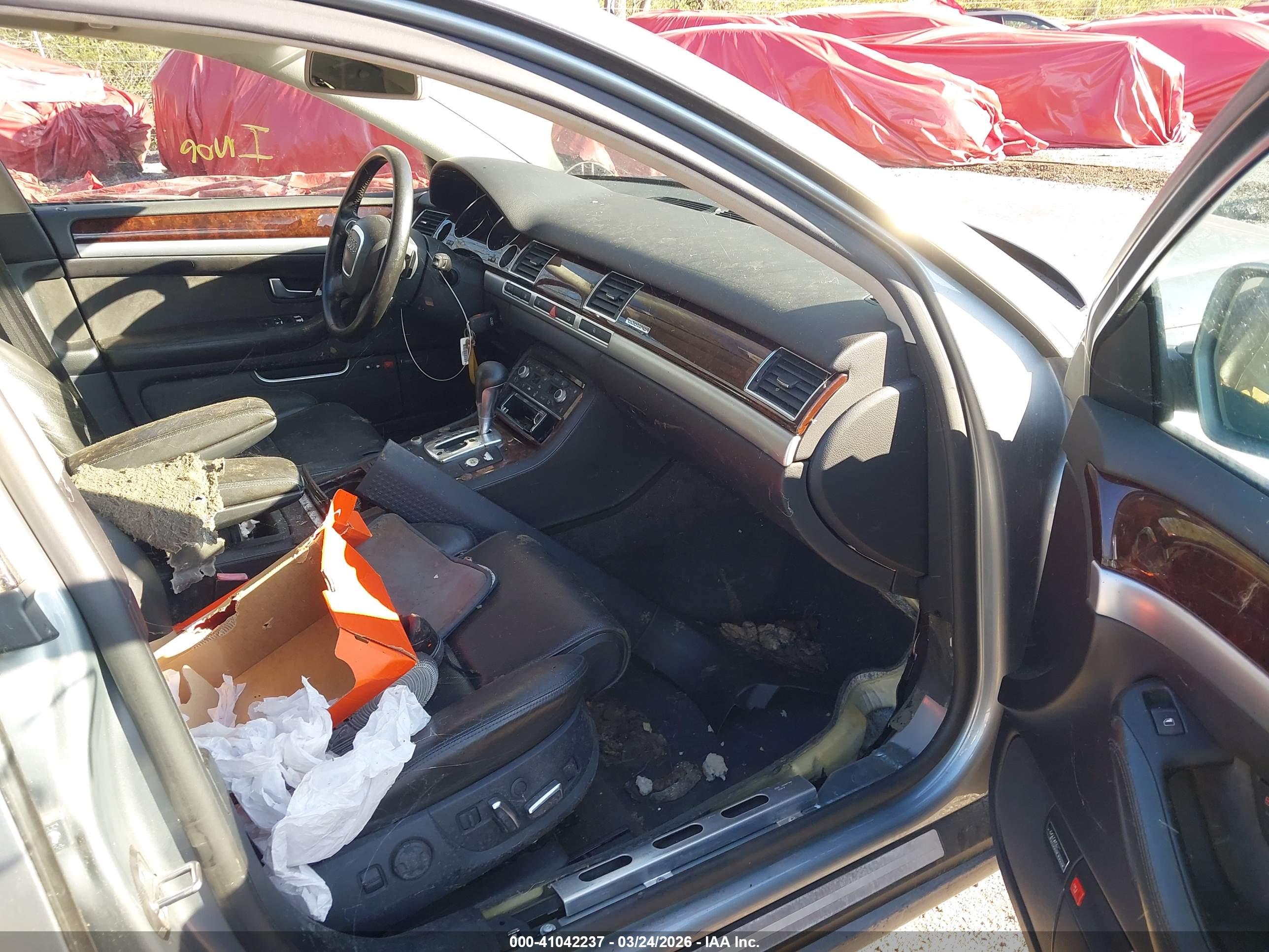 AUDI A8 image 5