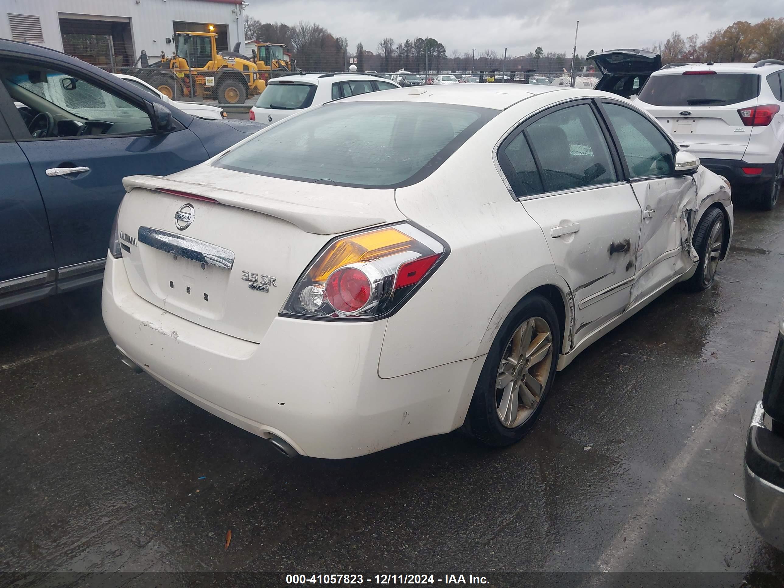 NISSAN ALTIMA image 4