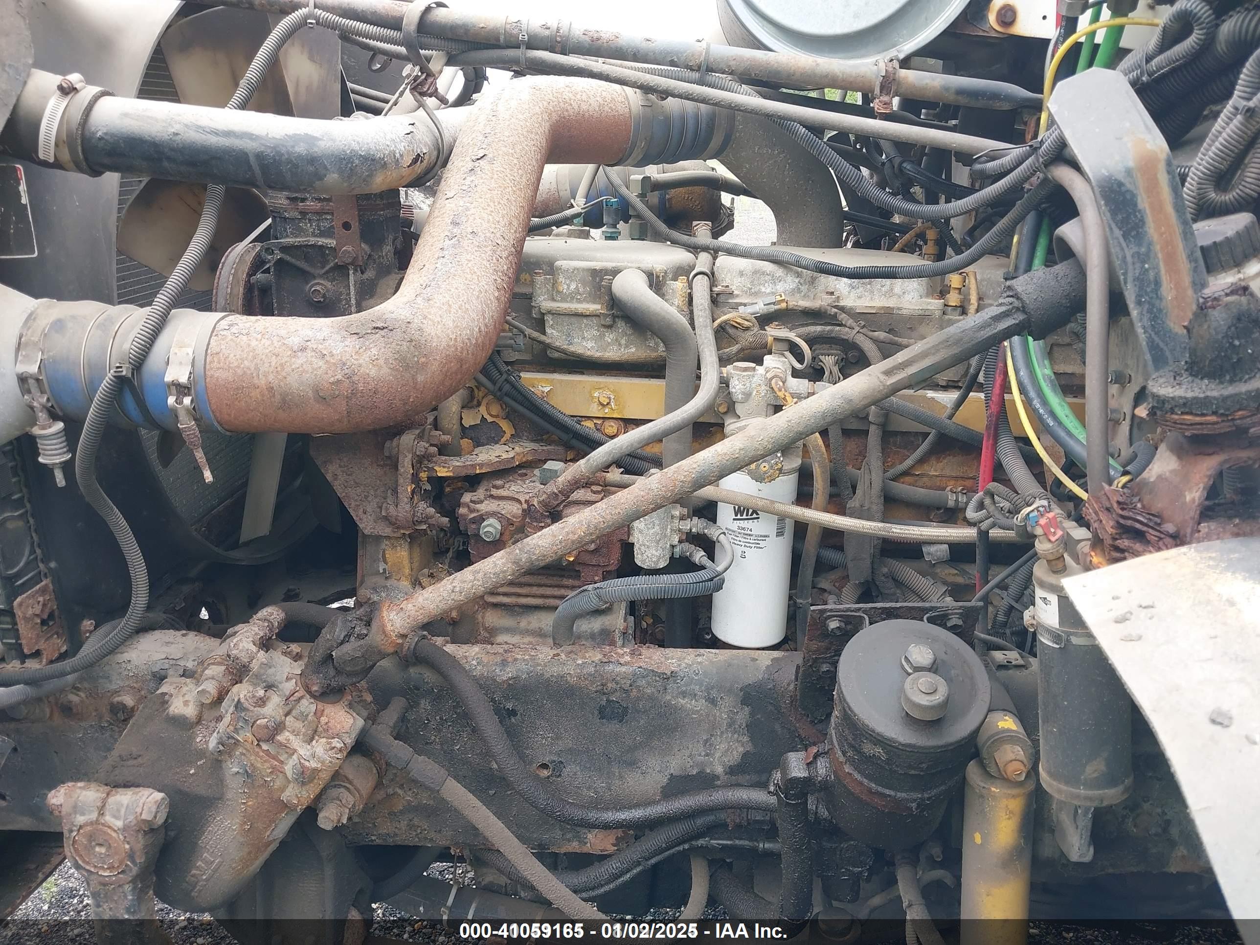 FREIGHTLINER CONVENTIONAL image 10