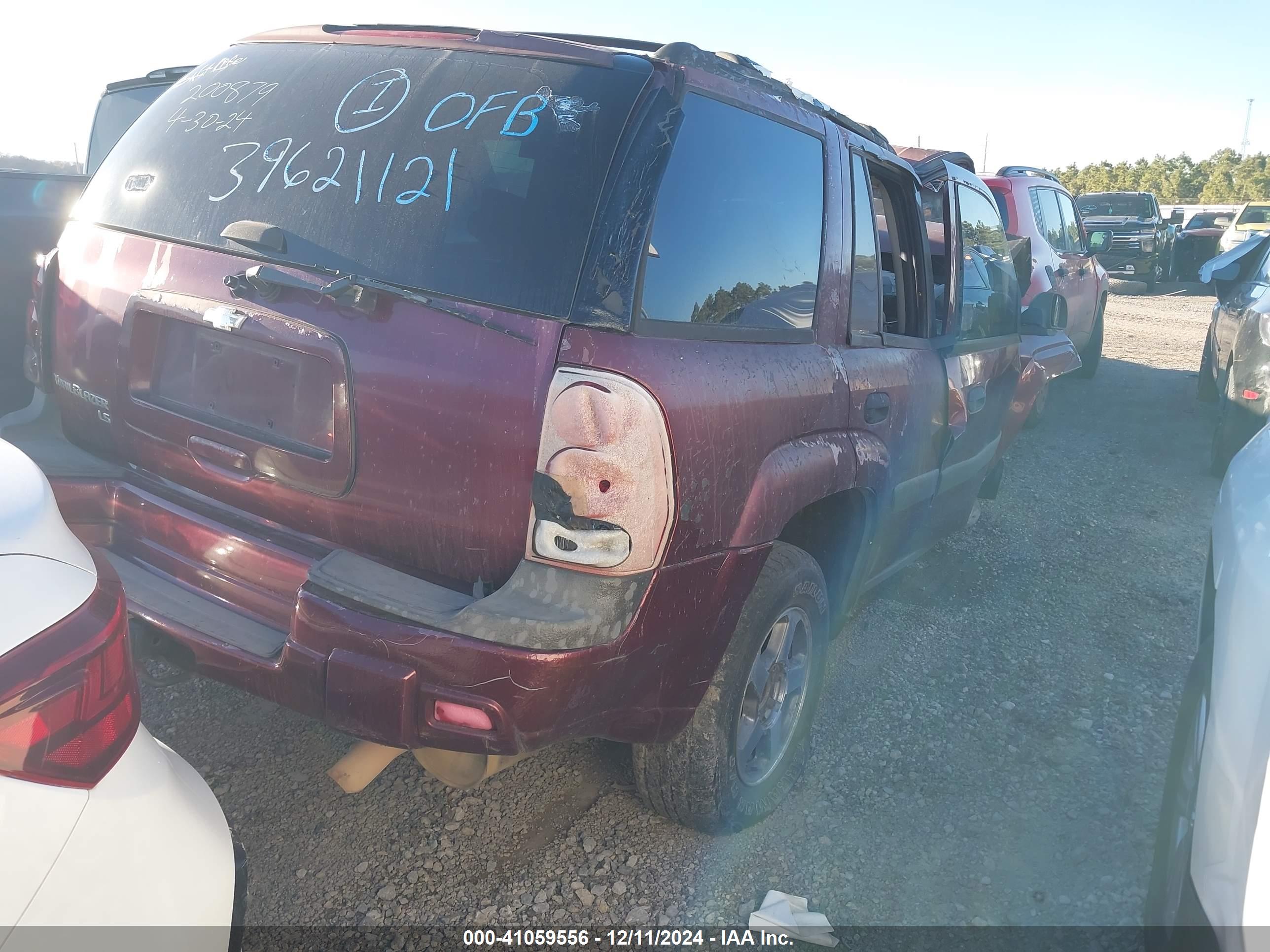 CHEVROLET TRAILBLAZER image 4