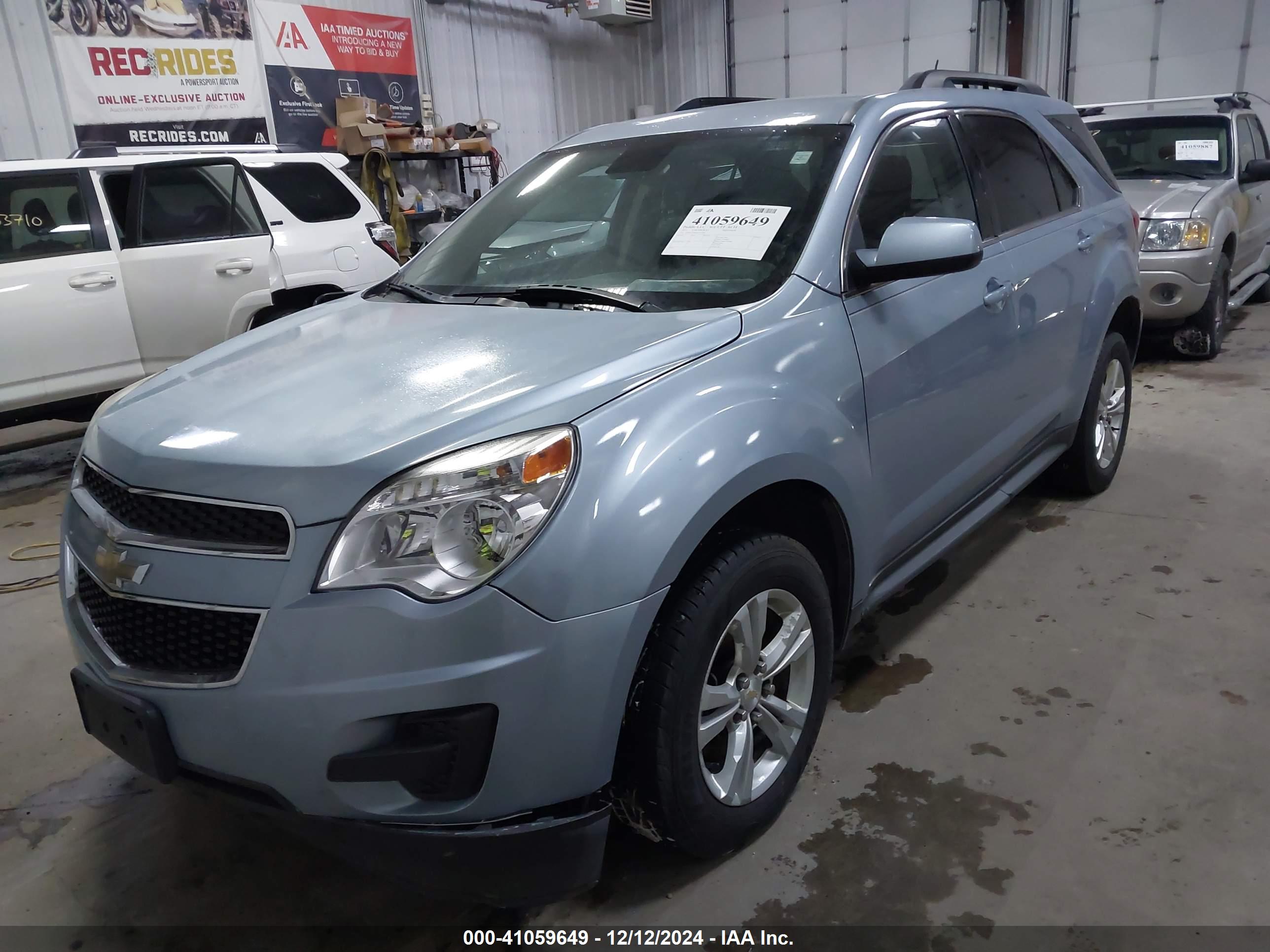 CHEVROLET EQUINOX image 2