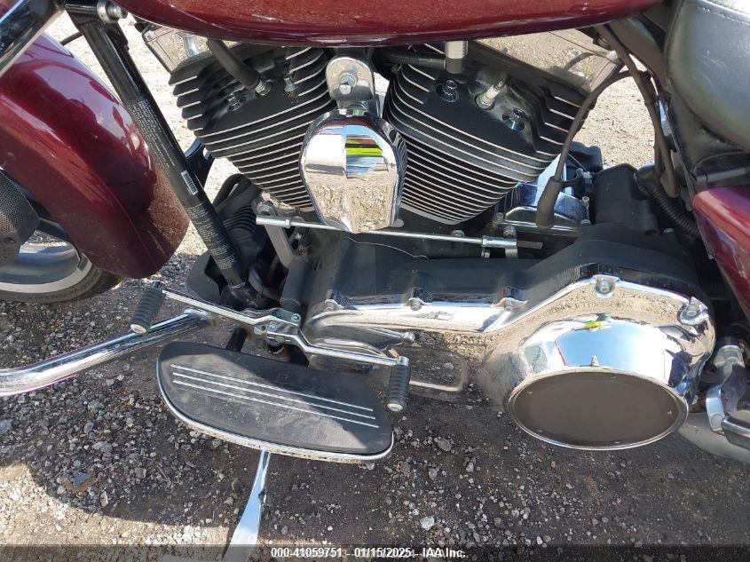 HARLEY-DAVIDSON FLHXS image 9
