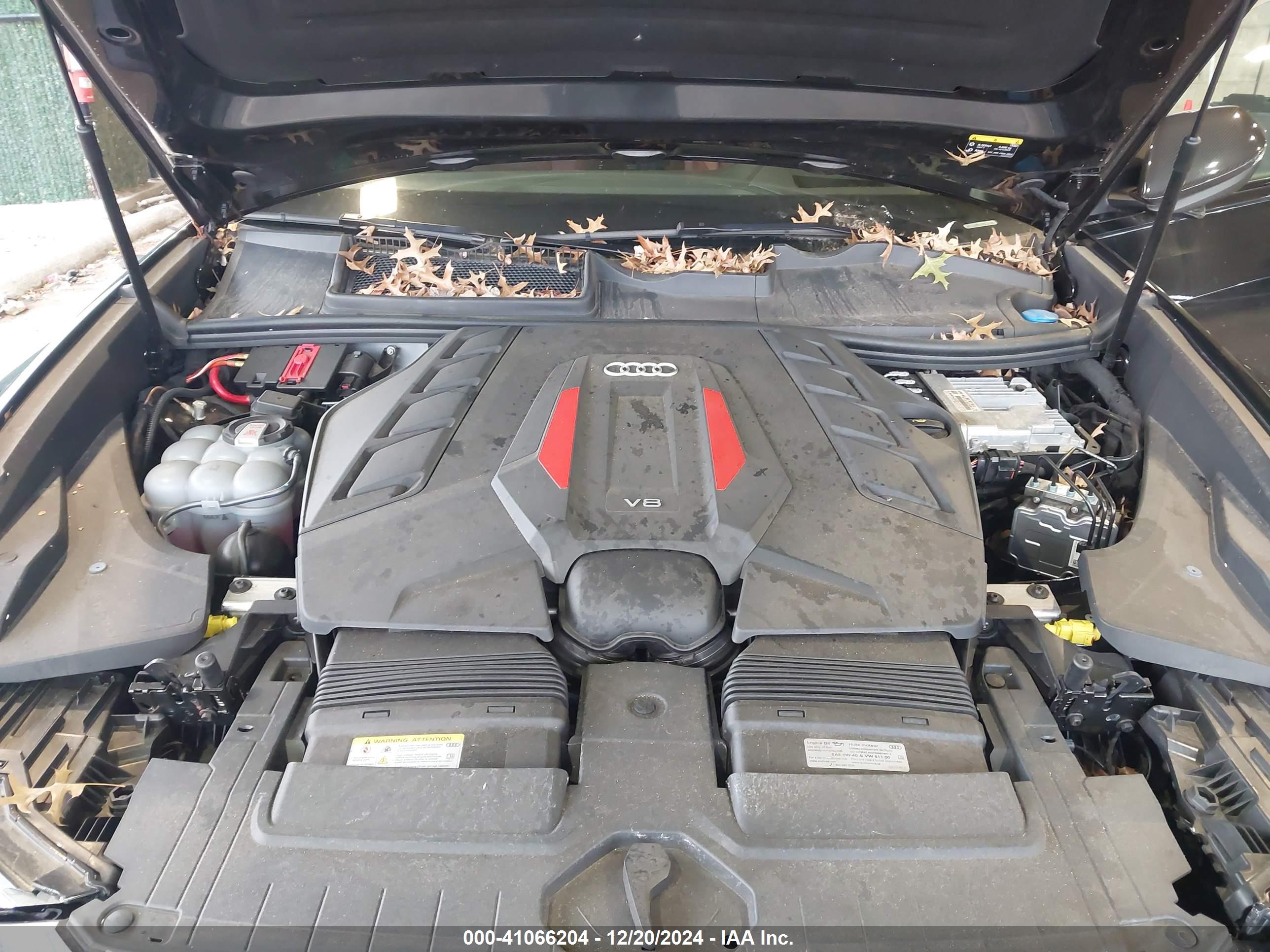 AUDI SQ8 image 10