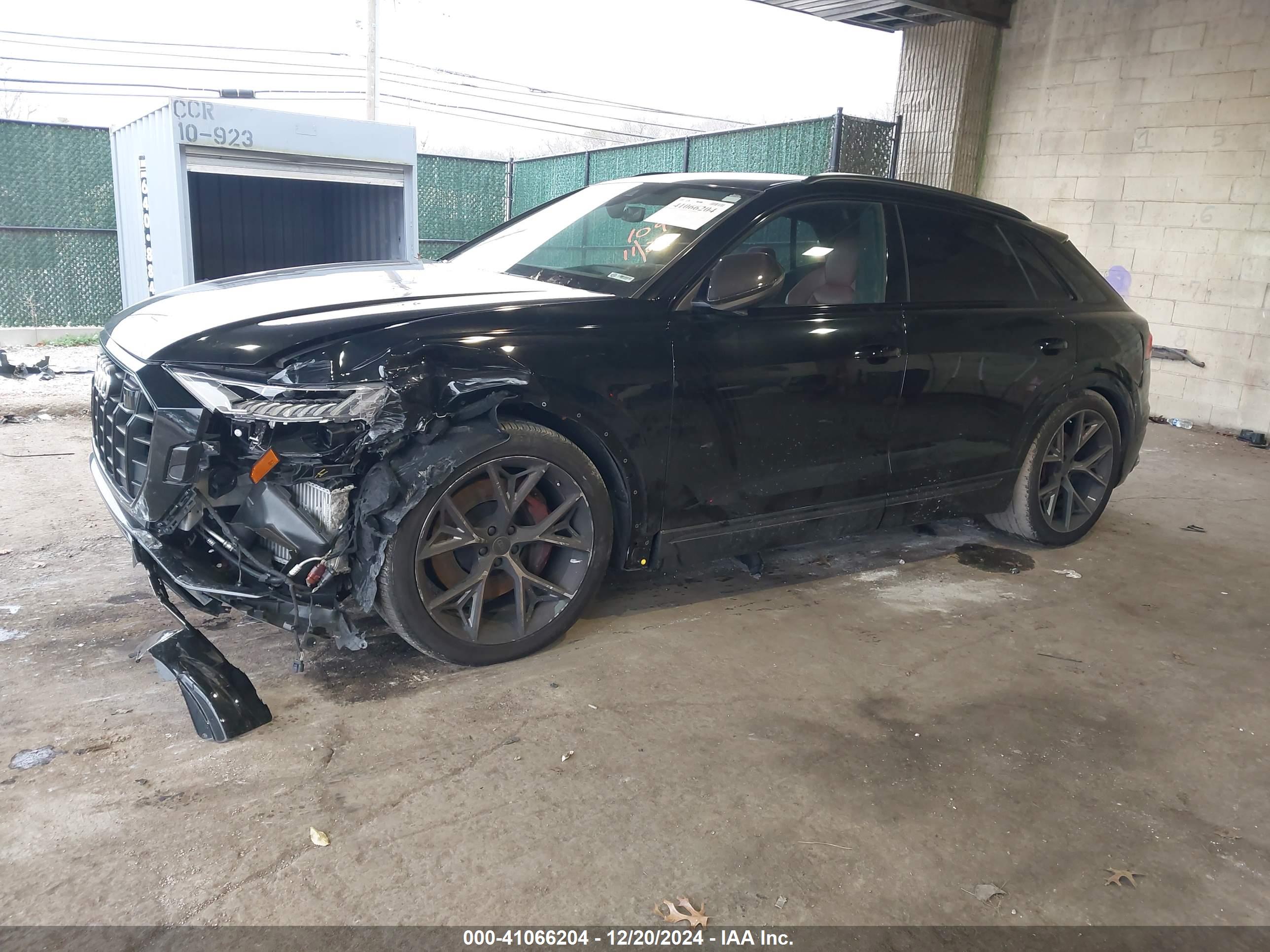 AUDI SQ8 image 2