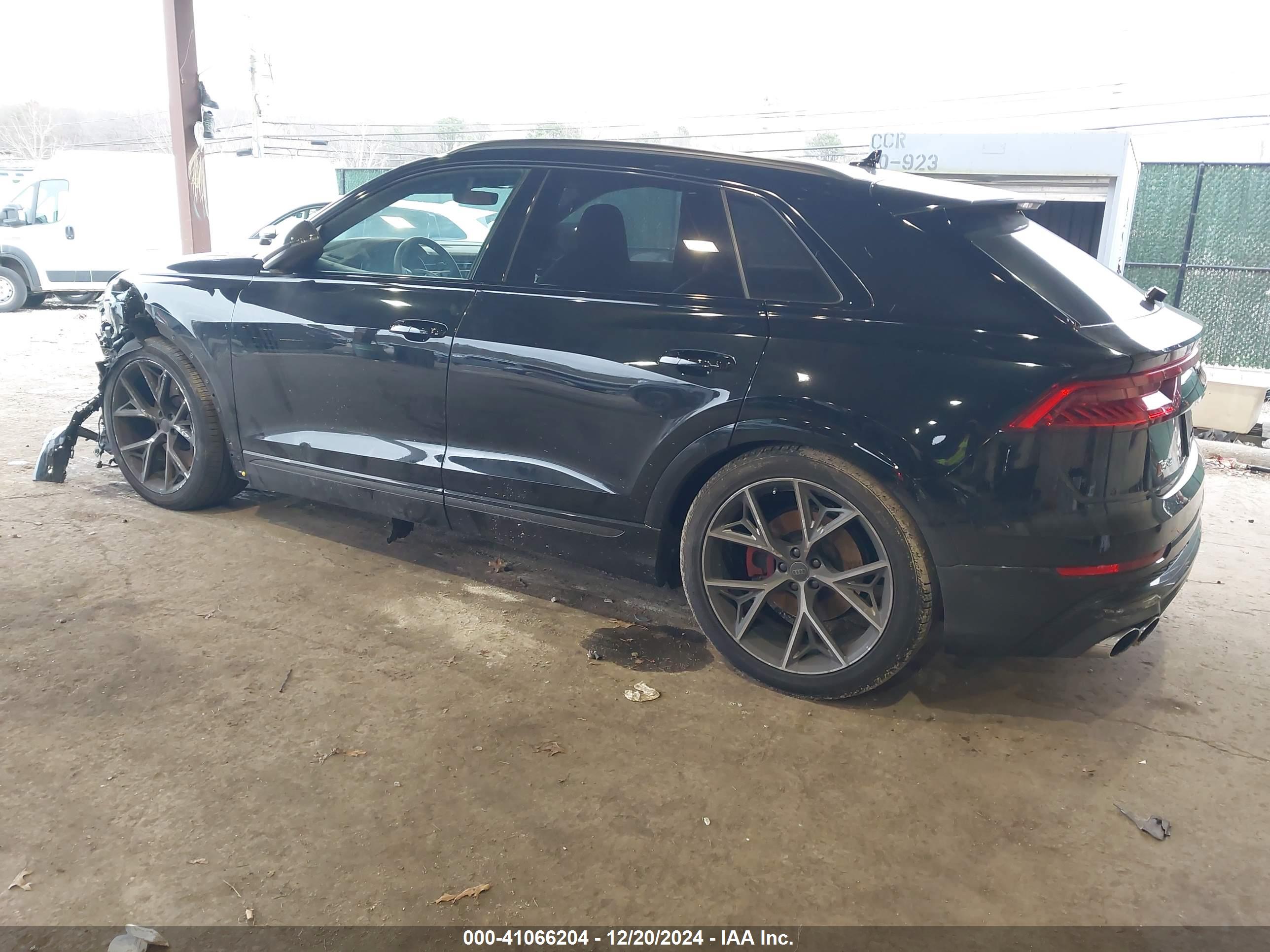 AUDI SQ8 image 3