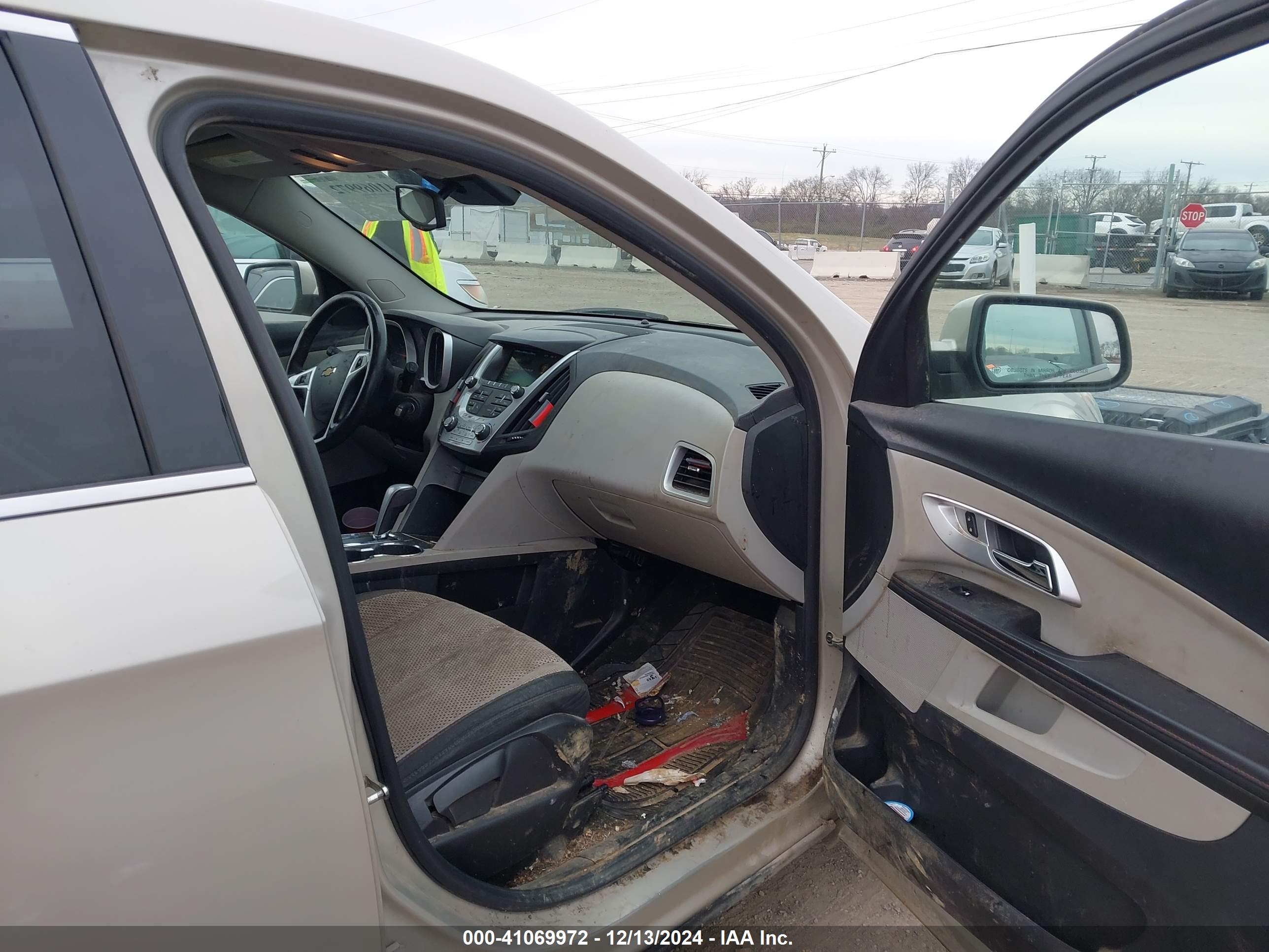 CHEVROLET EQUINOX image 5