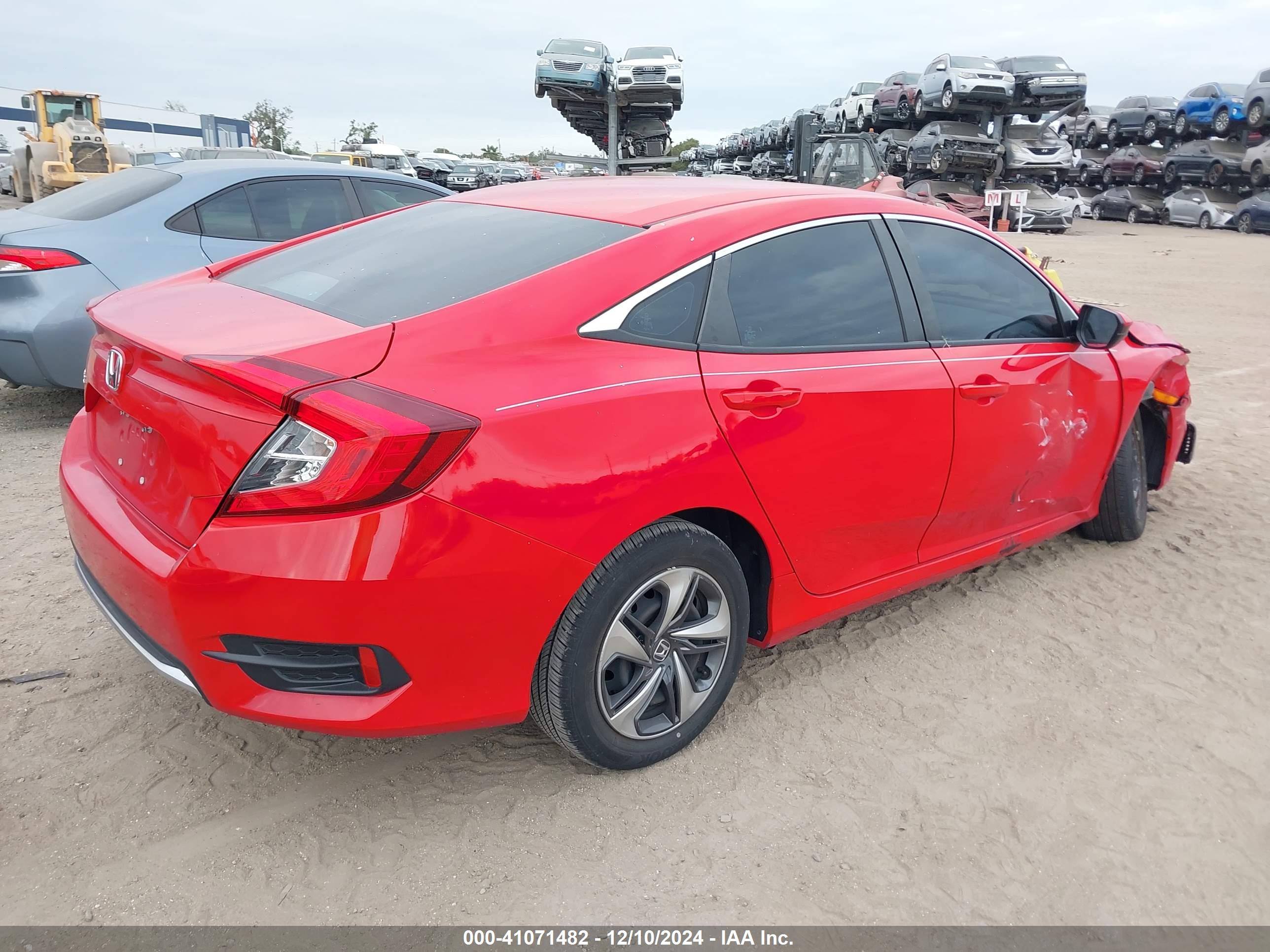 HONDA CIVIC image 4