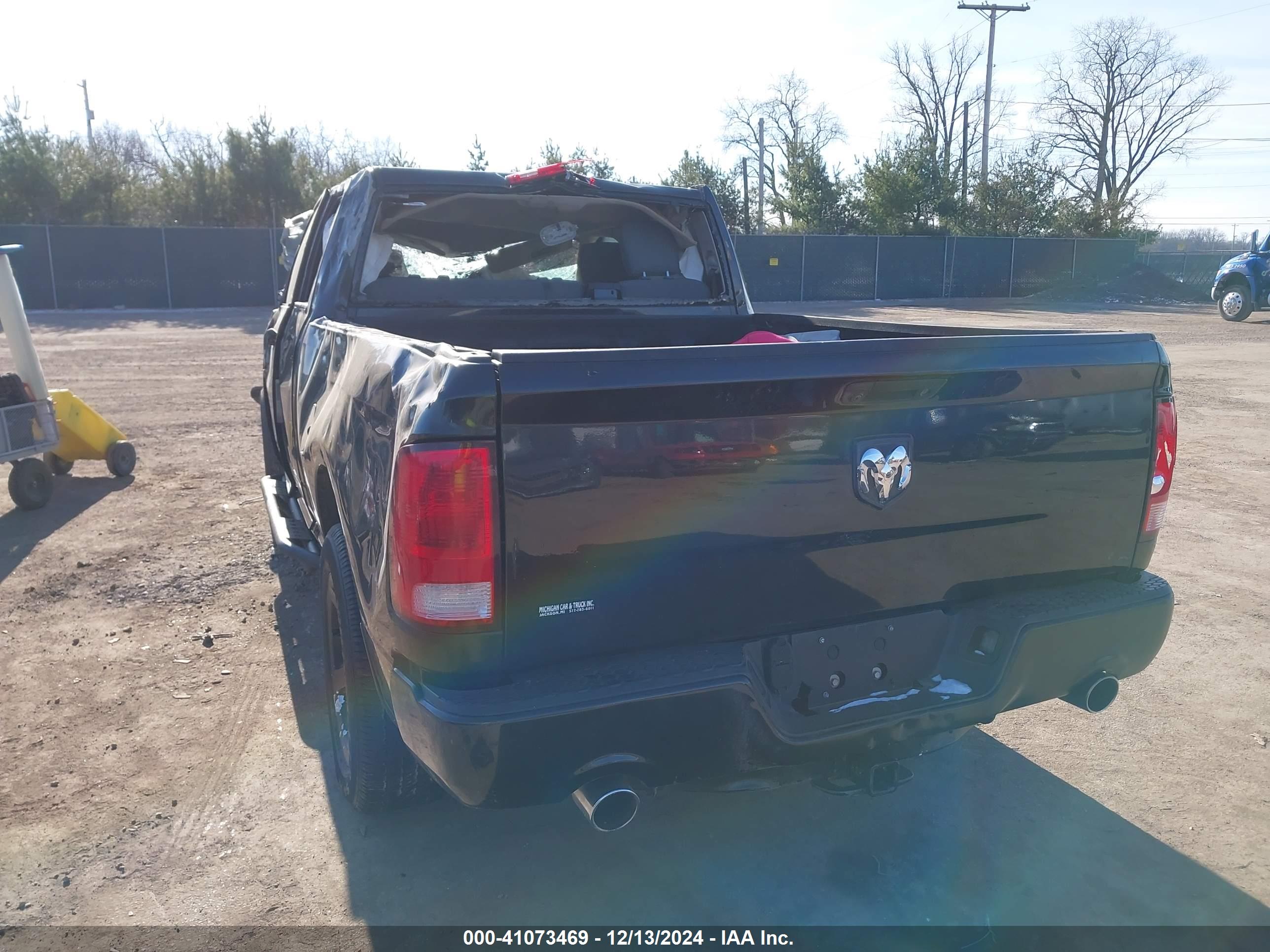 RAM 1500 image 3