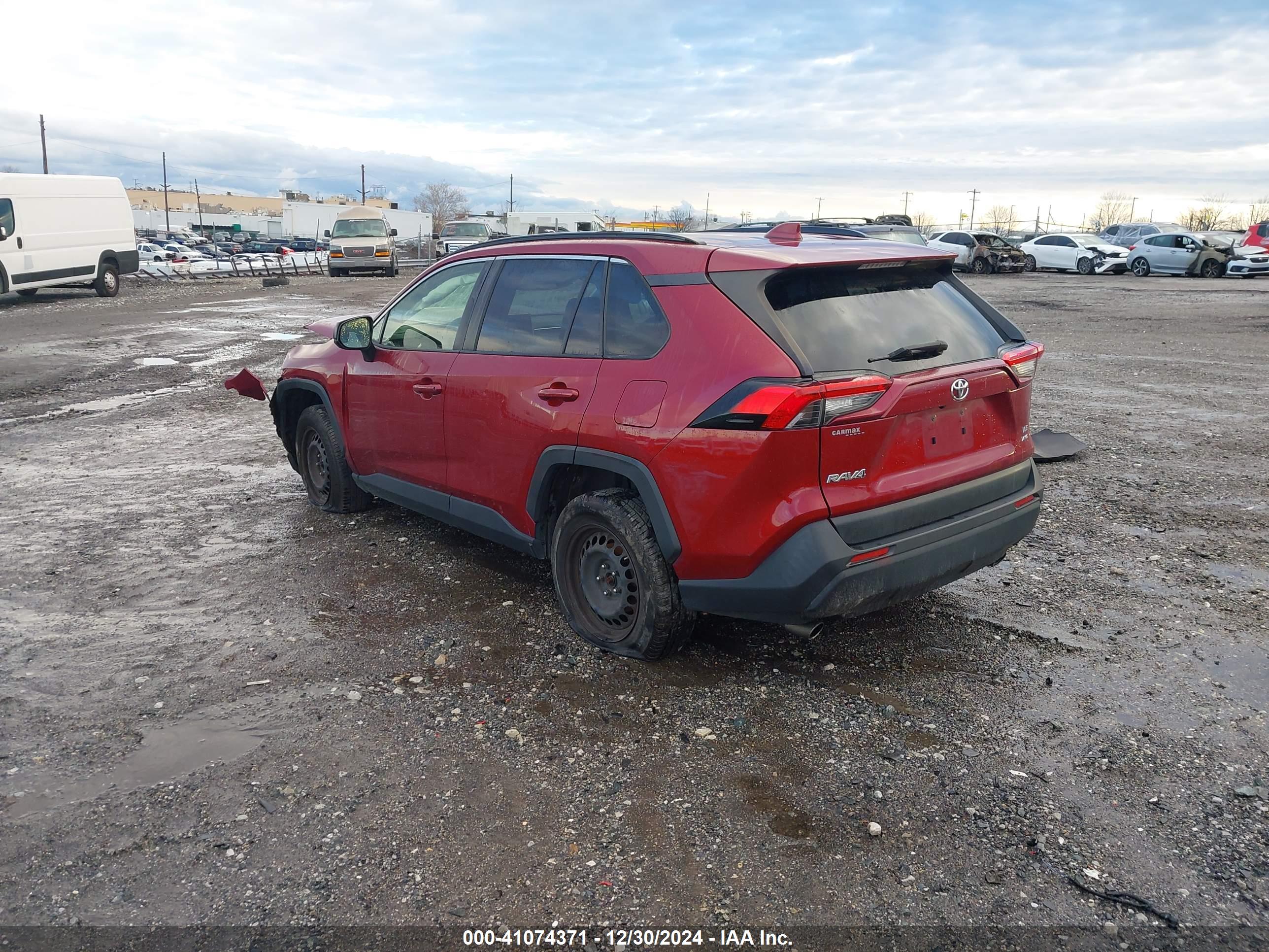 TOYOTA RAV4 image 3