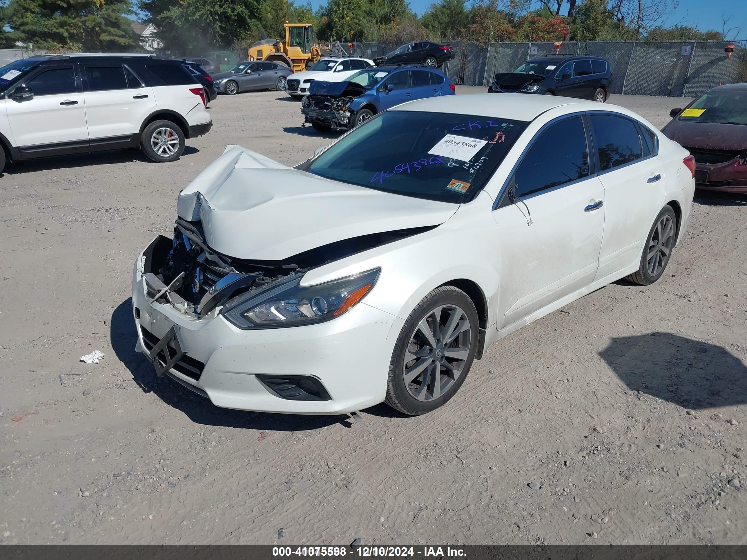 NISSAN ALTIMA image 2