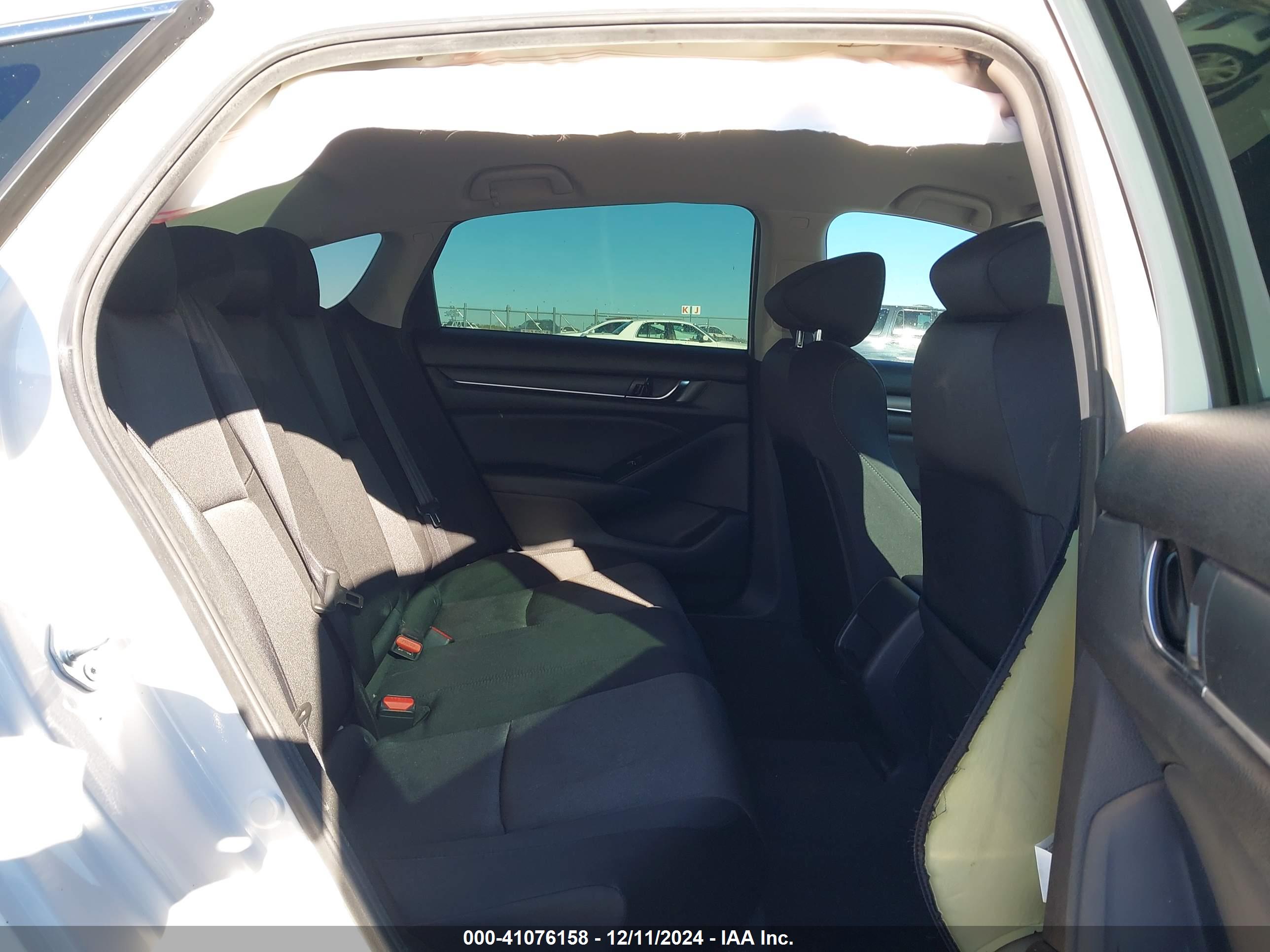 HONDA ACCORD image 8