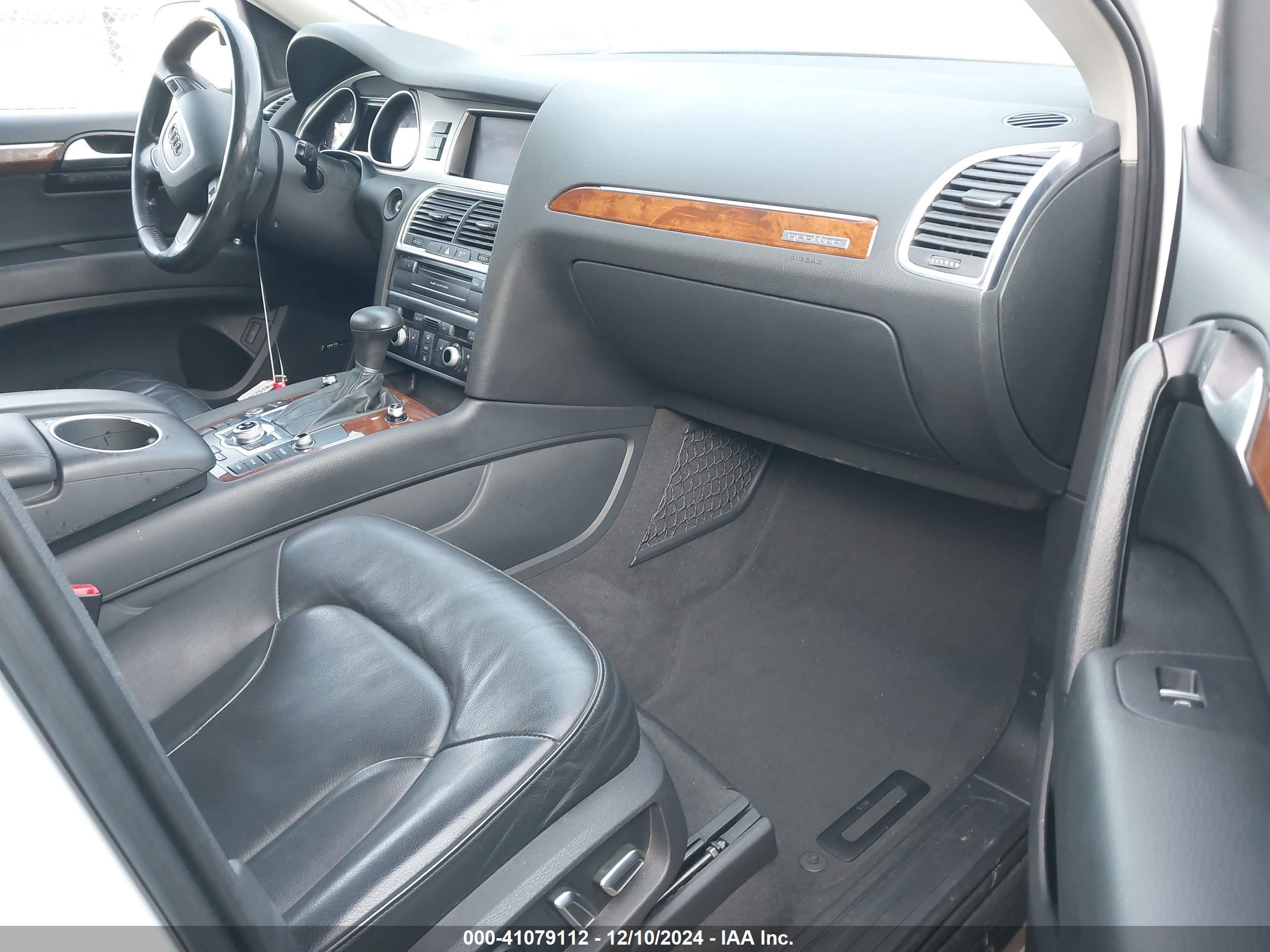 AUDI Q7 image 5