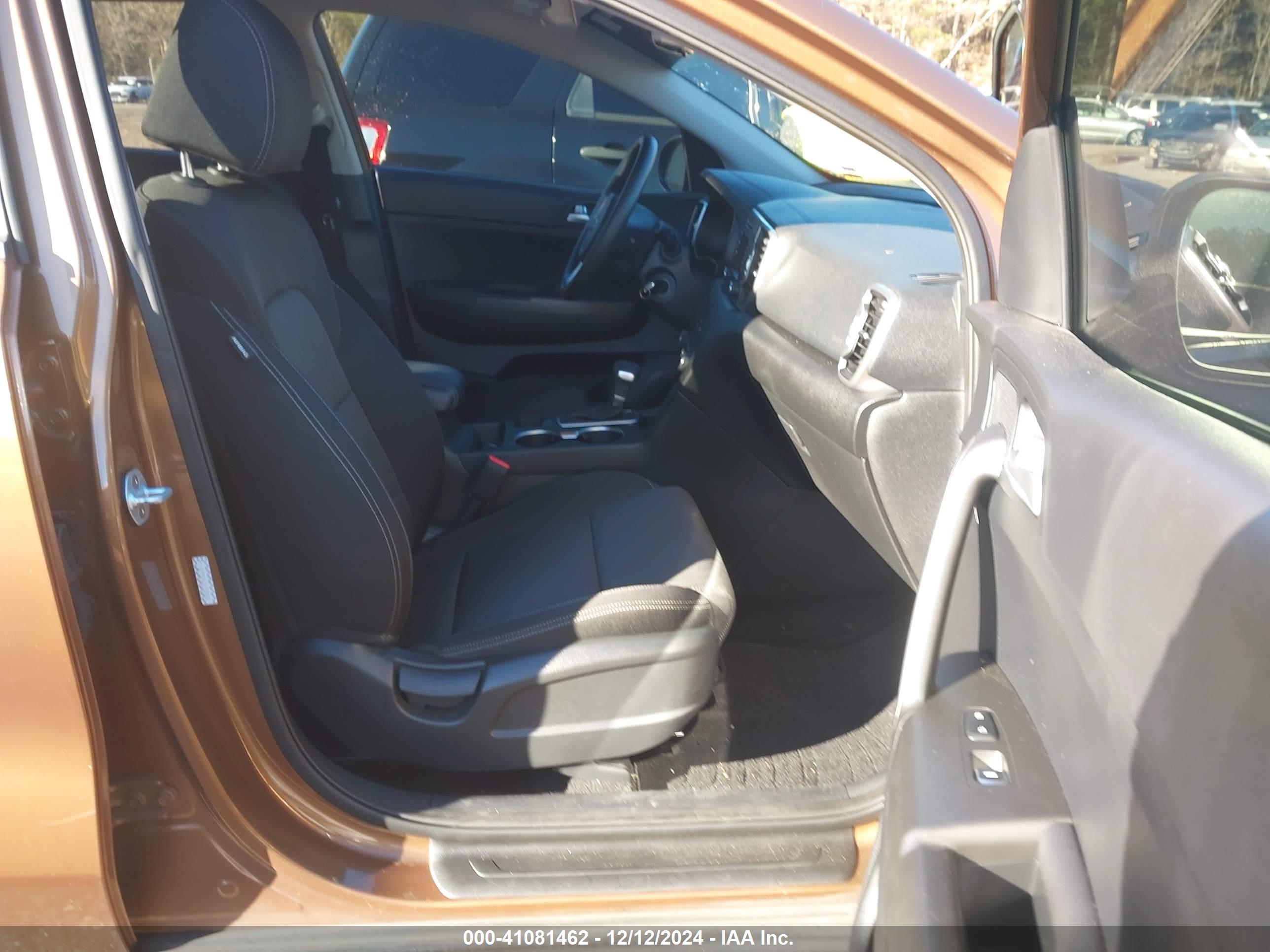 KIA SPORTAGE image 5
