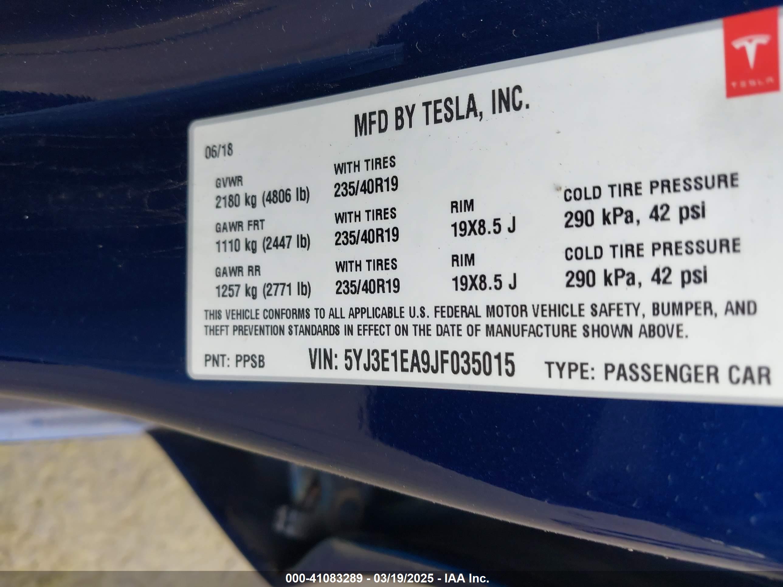 TESLA MODEL image 9