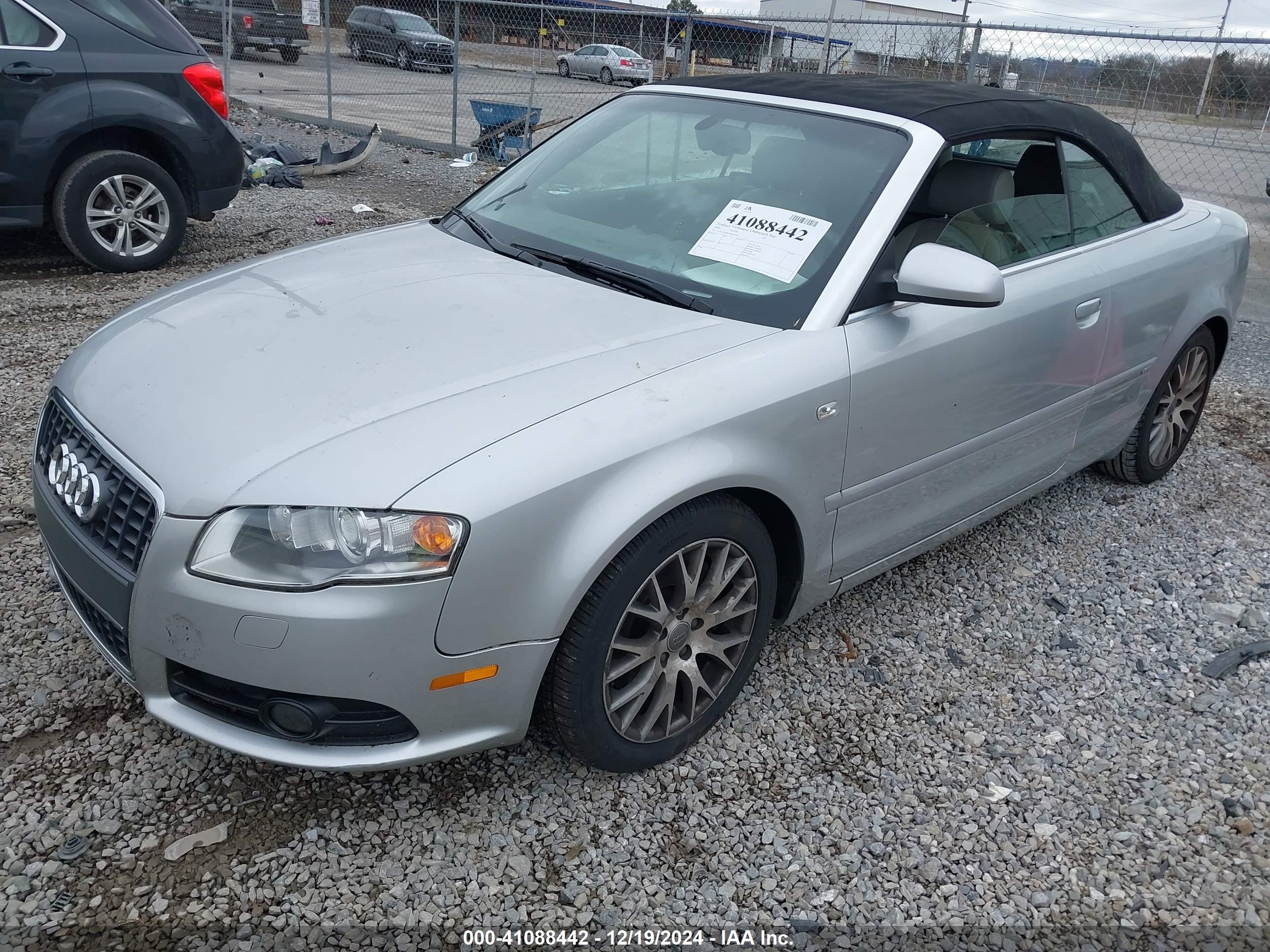 AUDI A4 image 2