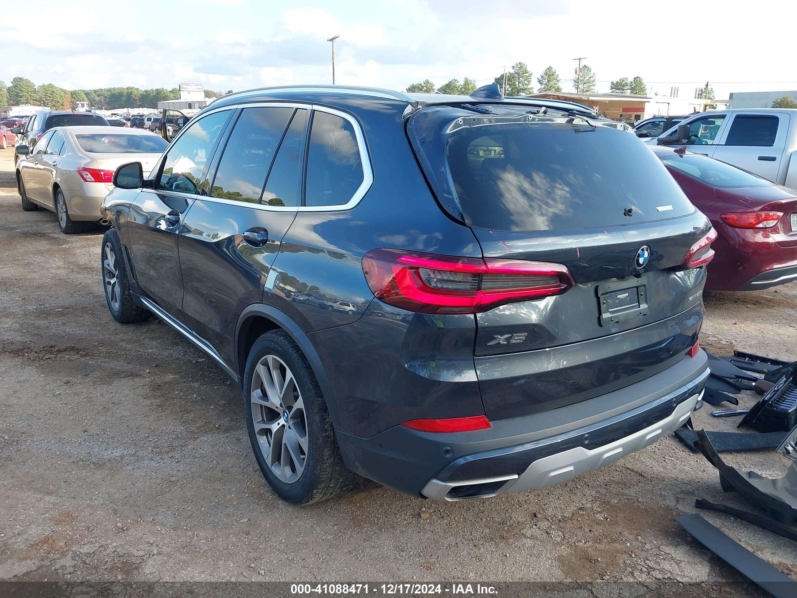 BMW X5 image 3