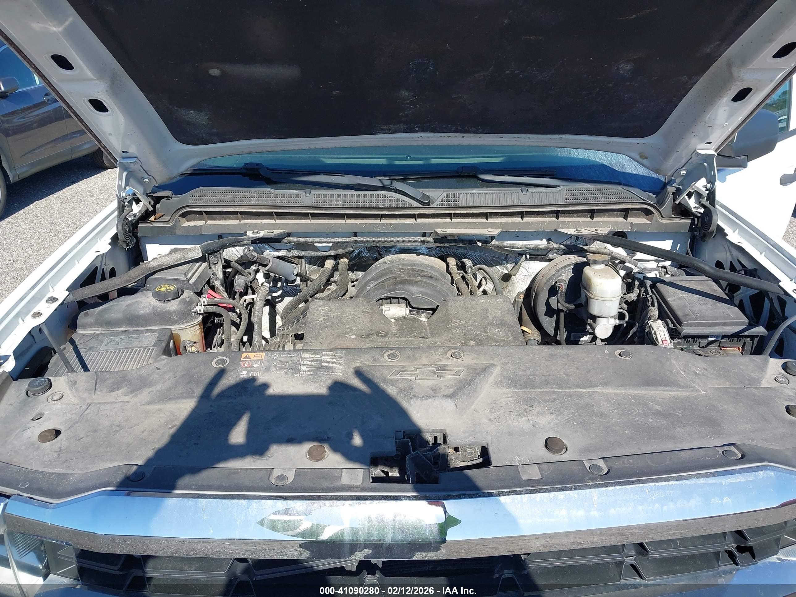 CHEVROLET SILVERADO image 10